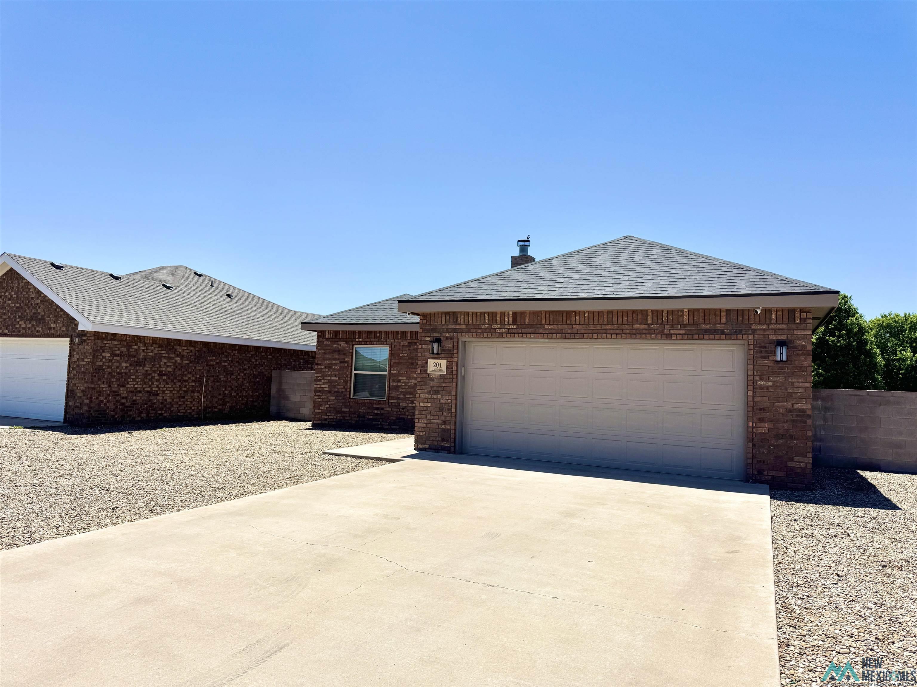 201 Almond Tree Lane, Clovis, Texas image 3