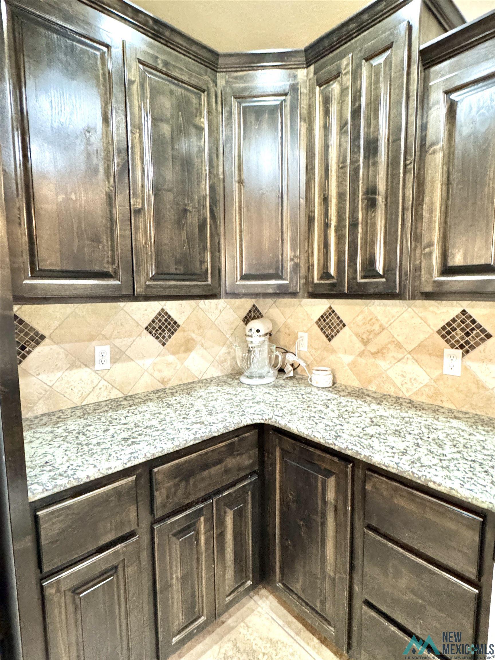201 Almond Tree Lane, Clovis, Texas image 15