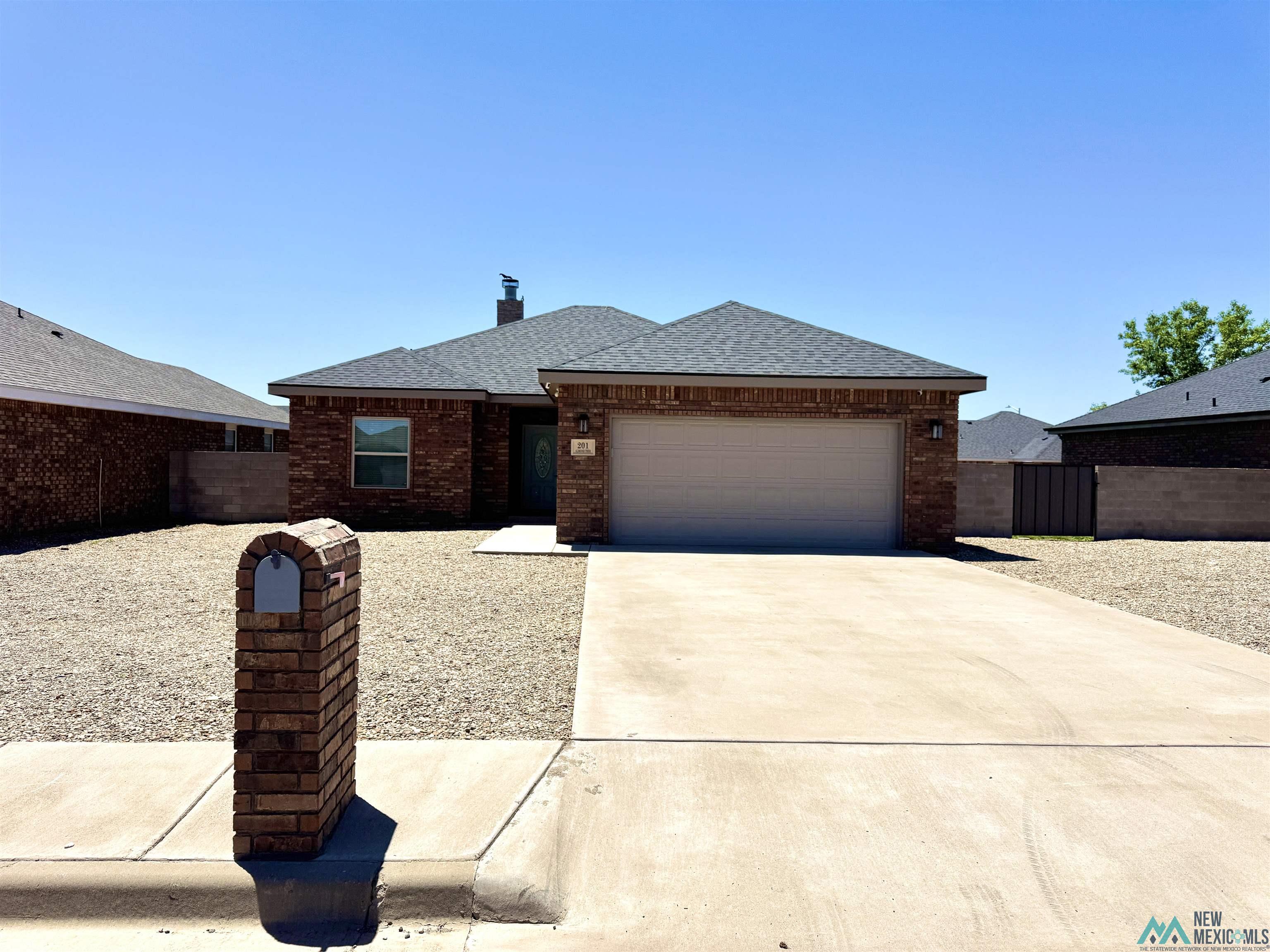 201 Almond Tree Lane, Clovis, Texas image 1