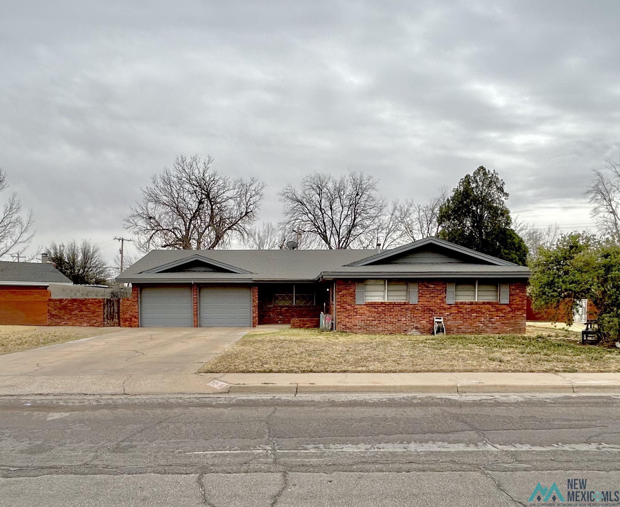 209 W Rojo Drive, Hobbs, New Mexico image 1