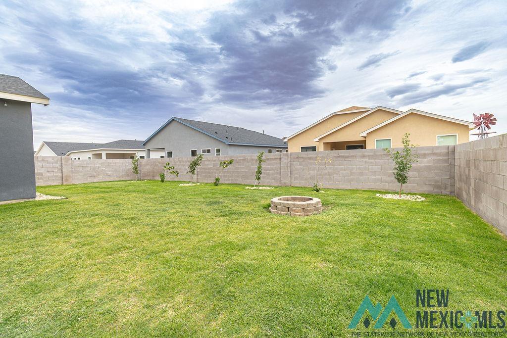 3816 Honeysuckle Drive, Carlsbad, Texas image 45