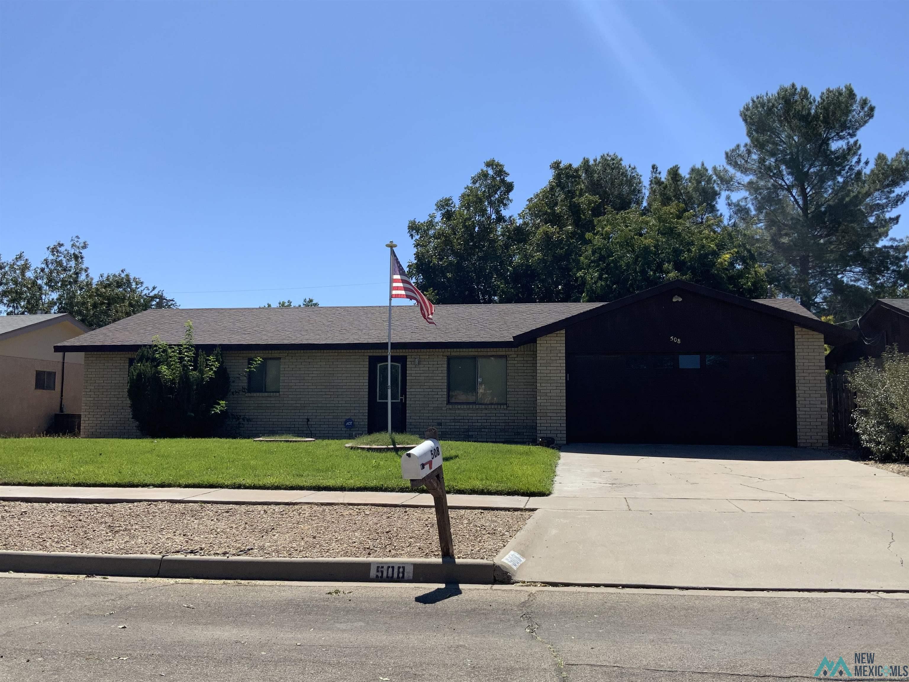 Roswell, New Mexico 88201, United States, 3 Bedrooms Bedrooms, ,2 BathroomsBathrooms,Residential,Active,219446