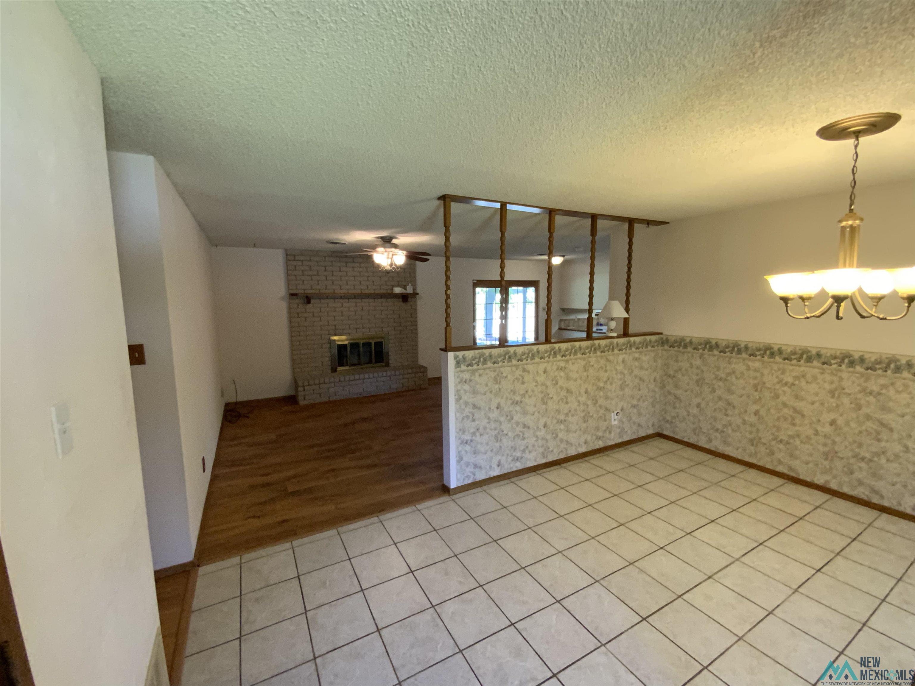 Roswell, New Mexico 88201, United States, 3 Bedrooms Bedrooms, ,2 BathroomsBathrooms,Residential,Active,219446