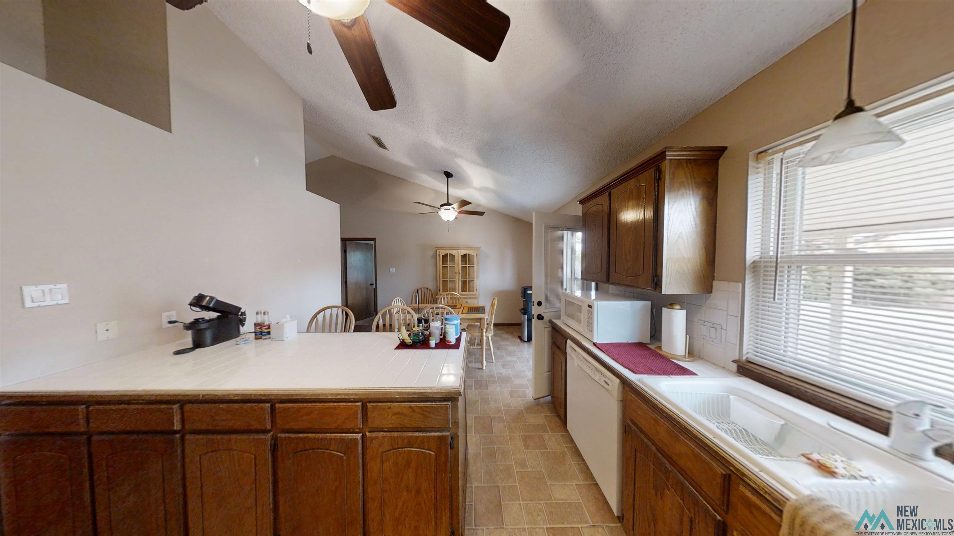 2608 Hammond Drive, Clovis, Texas image 9