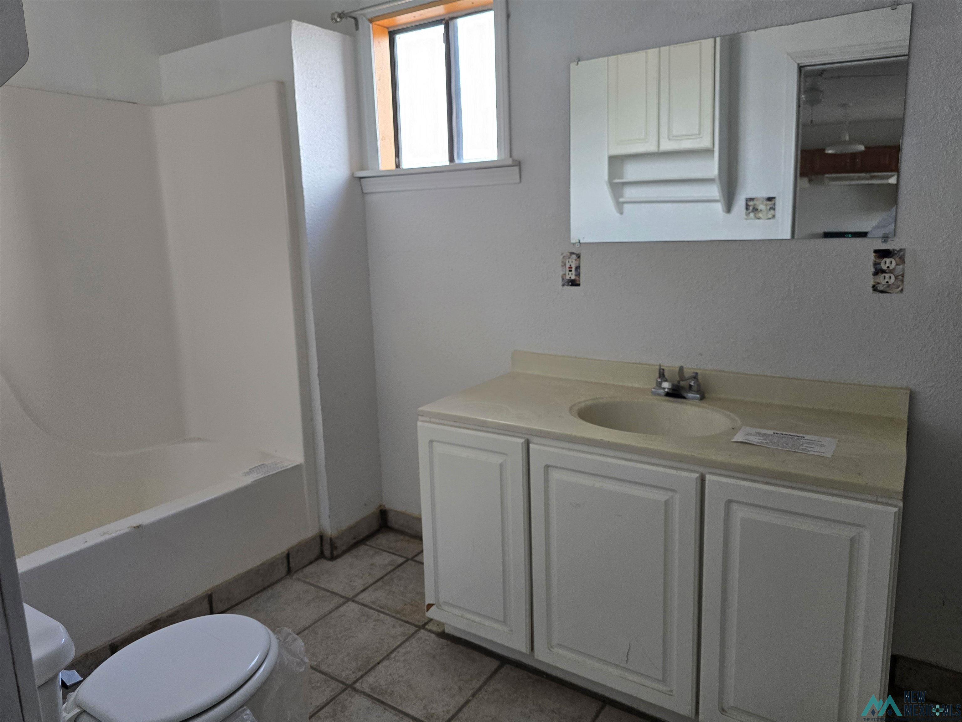 200 Black Range Avenue, Elephant Butte, Texas image 8