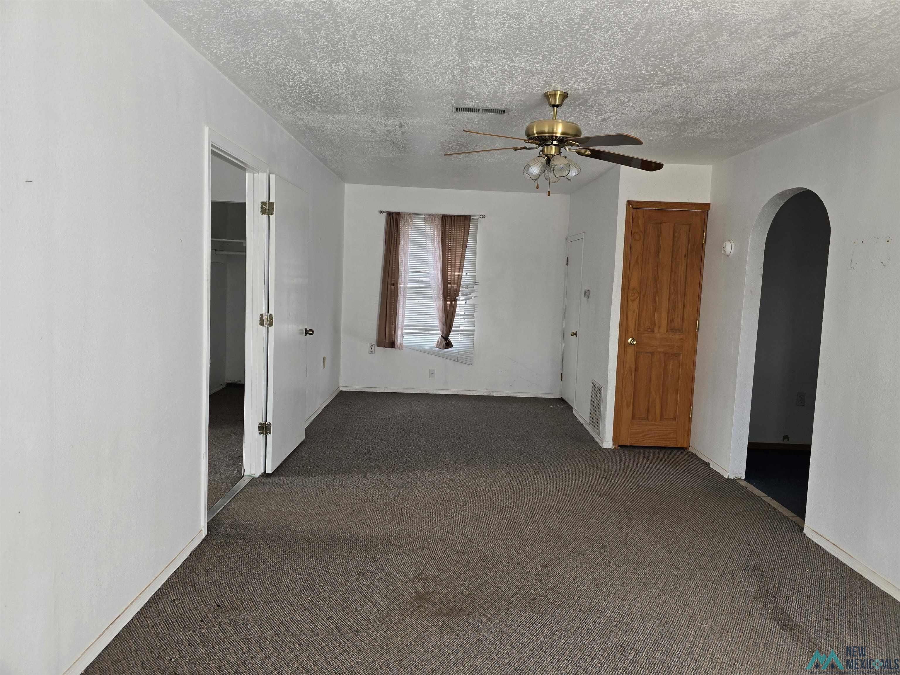200 Black Range Avenue, Elephant Butte, Texas image 2