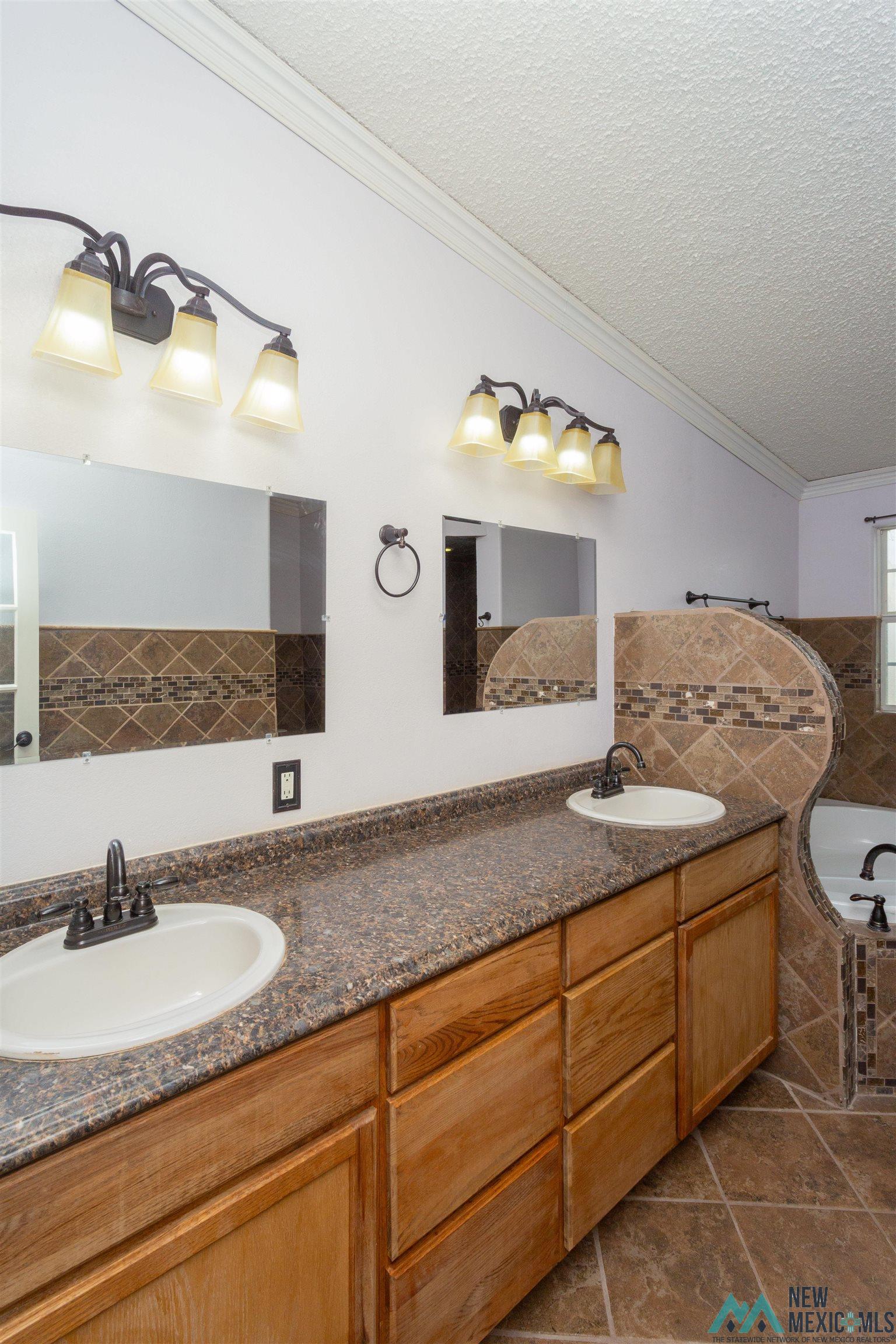 6327 Seven Rivers Highway, Artesia, Texas image 38