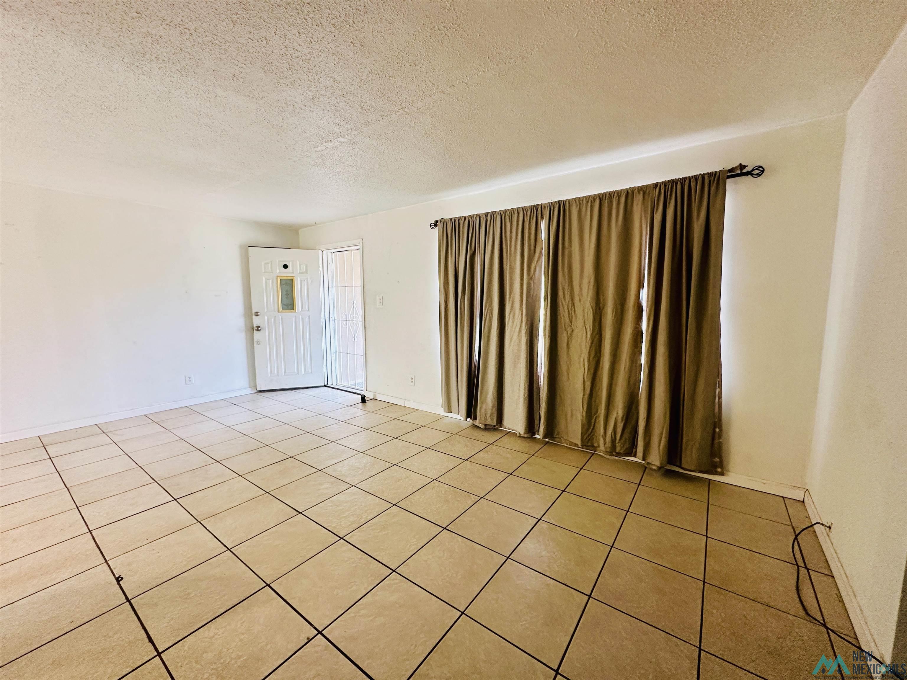 89 E Lighthall Place, Roswell, Texas image 22