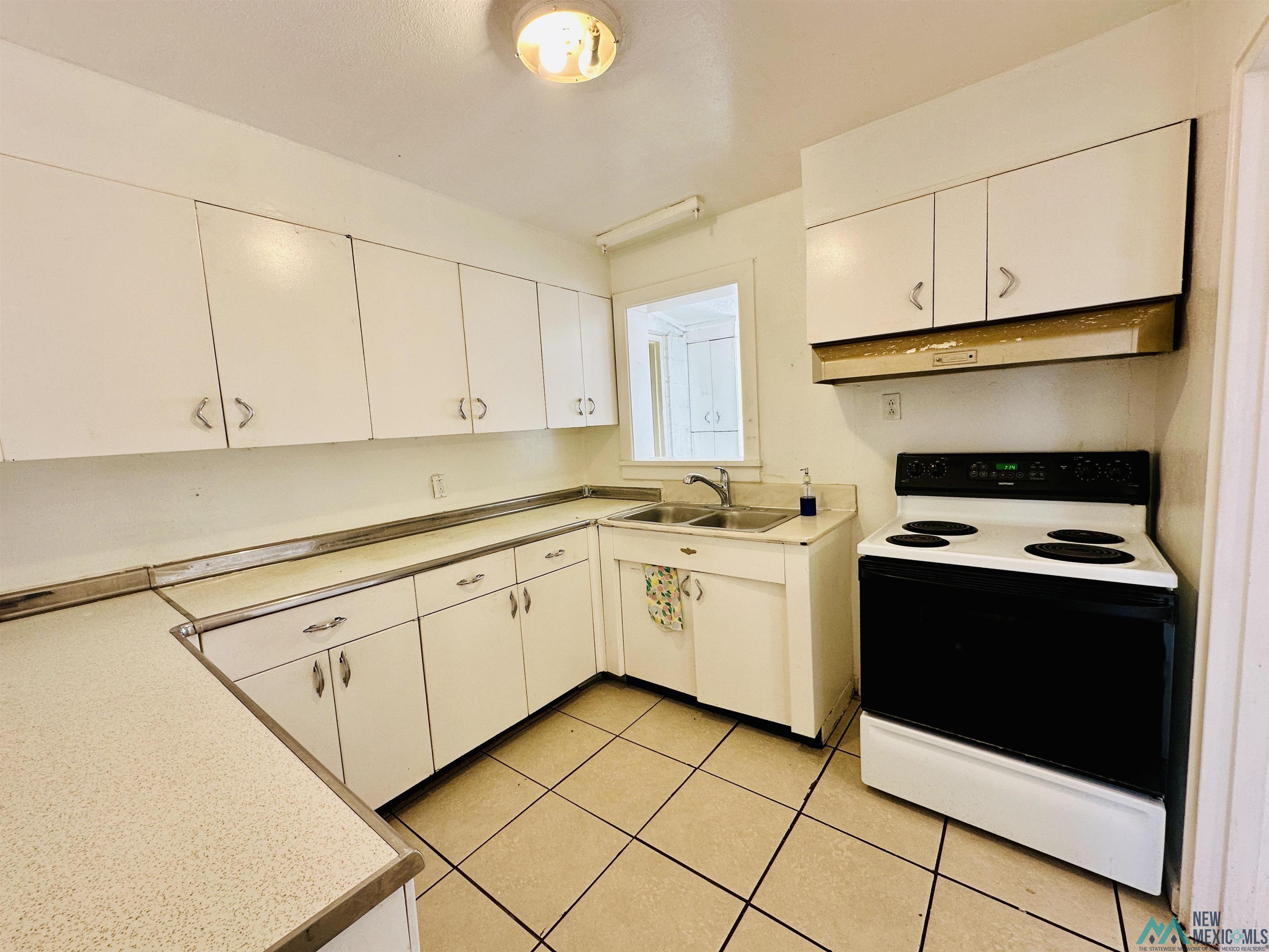 89 E Lighthall Place, Roswell, Texas image 10