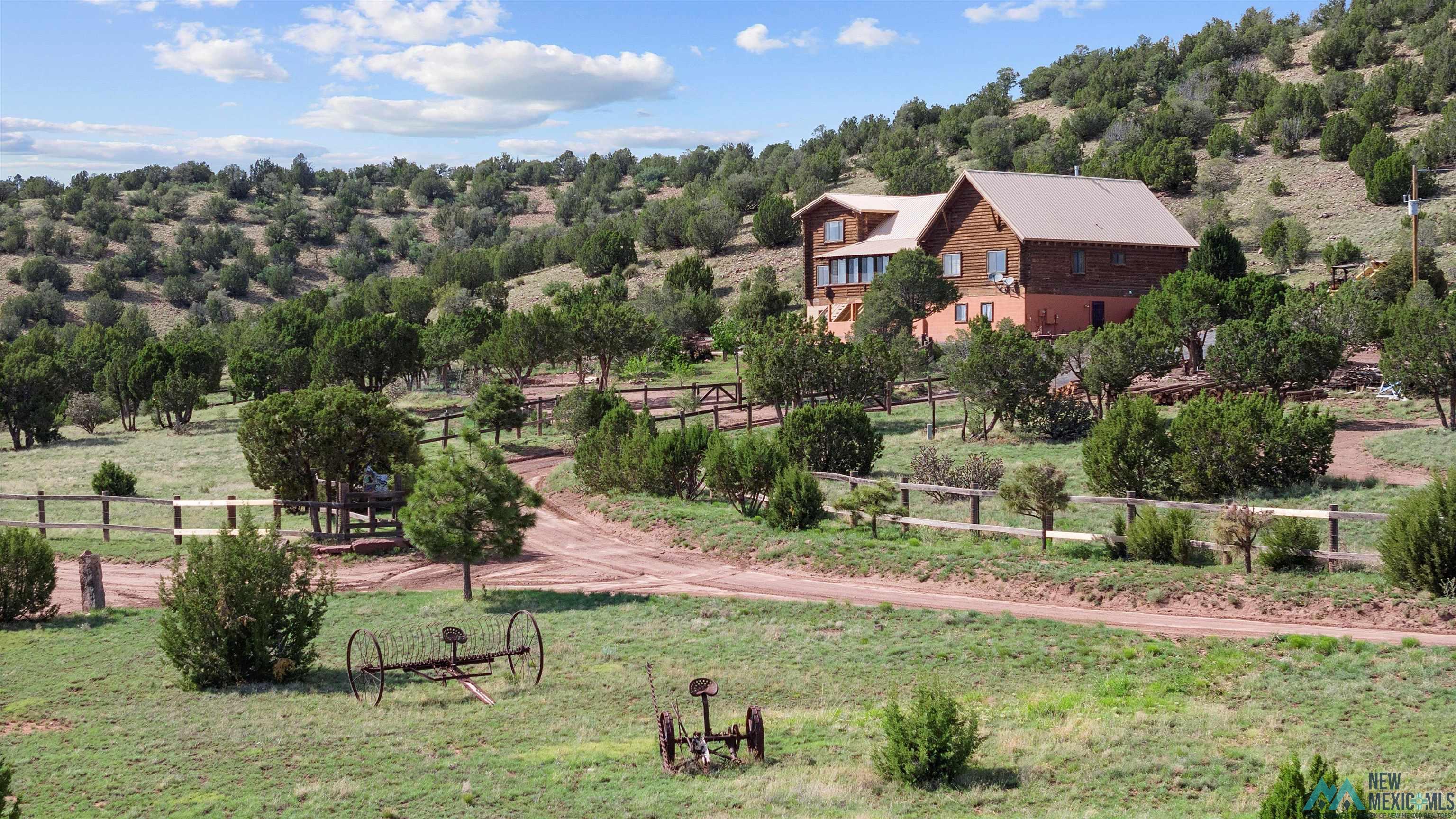 46 Gingerbread Lane, Las Vegas, New Mexico image 2