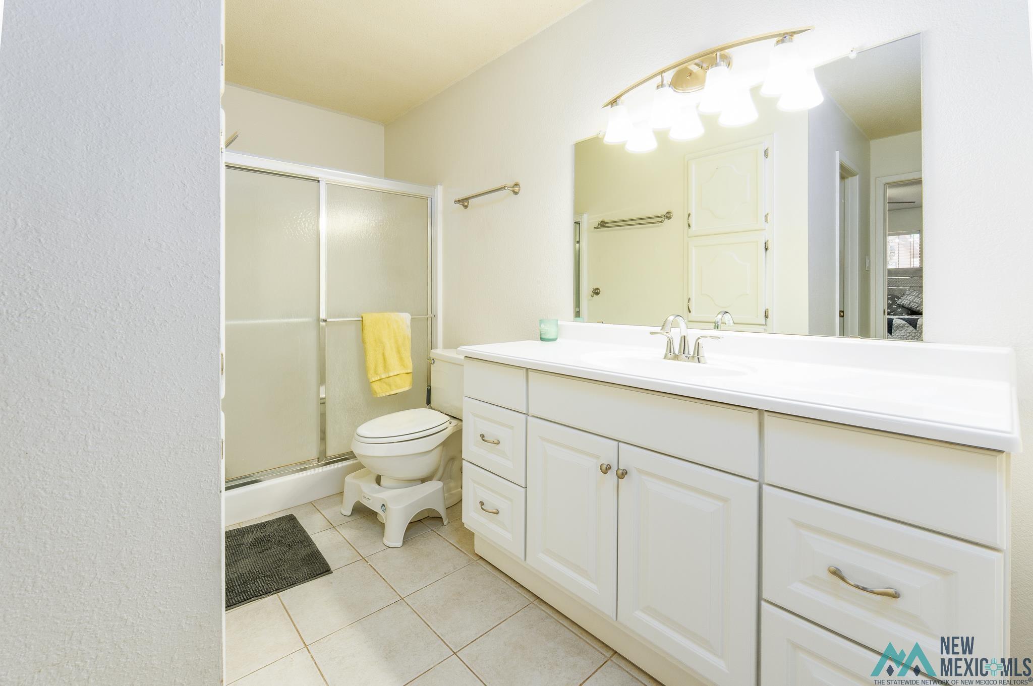 Portales, New Mexico 88130, United States, 3 Bedrooms Bedrooms, ,2 BathroomsBathrooms,Residential,Active,160835