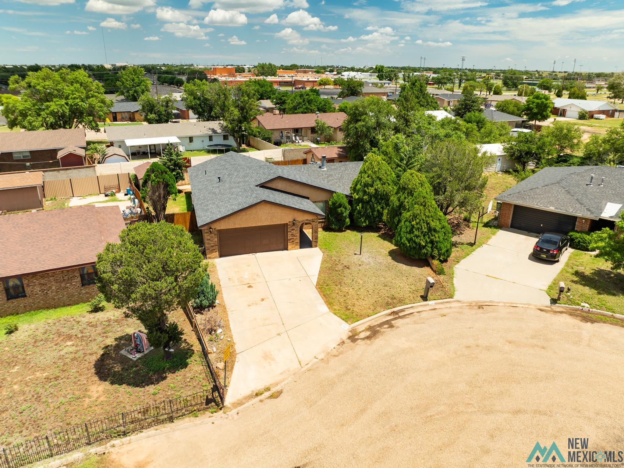 Portales, New Mexico 88130, United States, 3 Bedrooms Bedrooms, ,2 BathroomsBathrooms,Residential,Active,160835