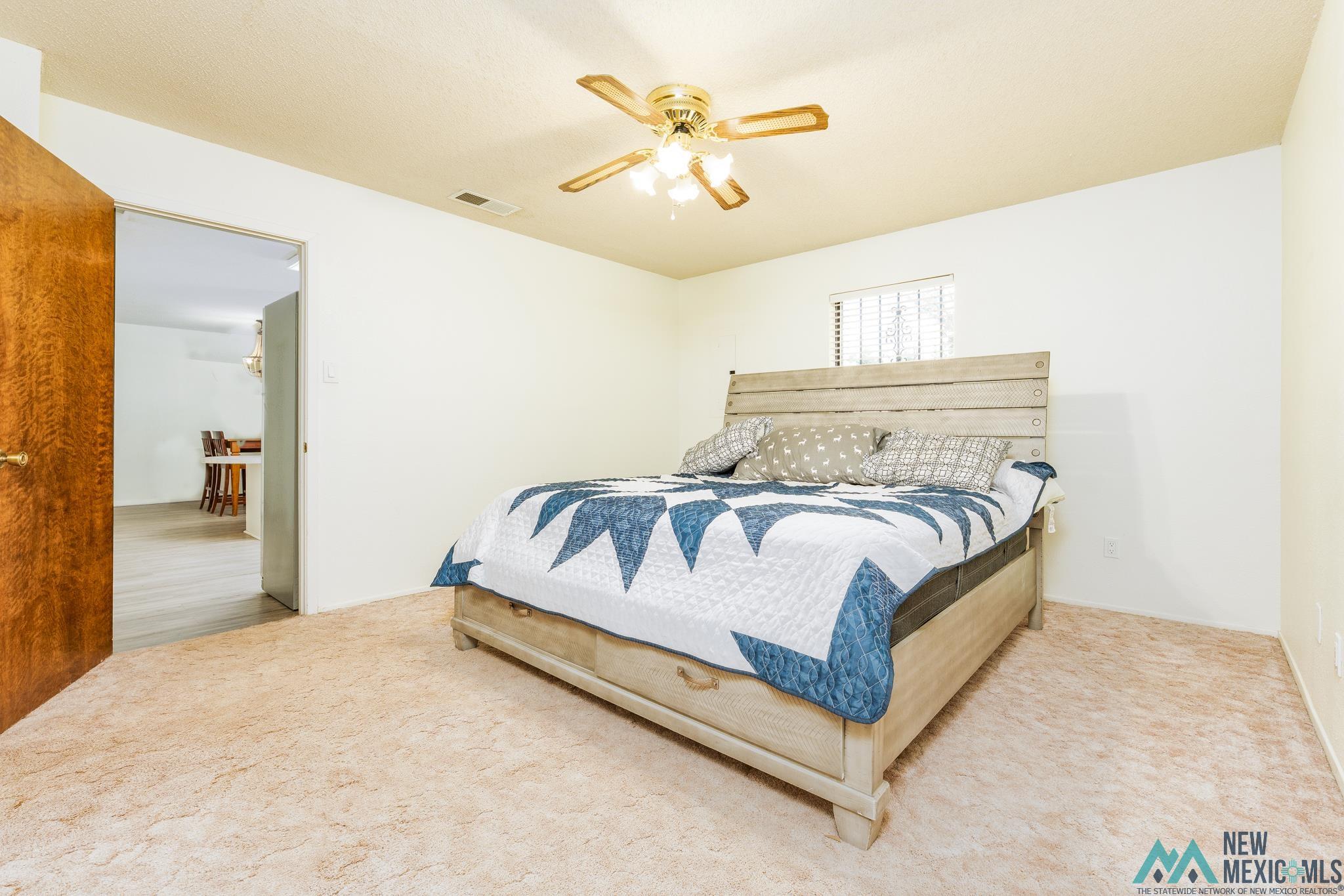 Portales, New Mexico 88130, United States, 3 Bedrooms Bedrooms, ,2 BathroomsBathrooms,Residential,Active,160835