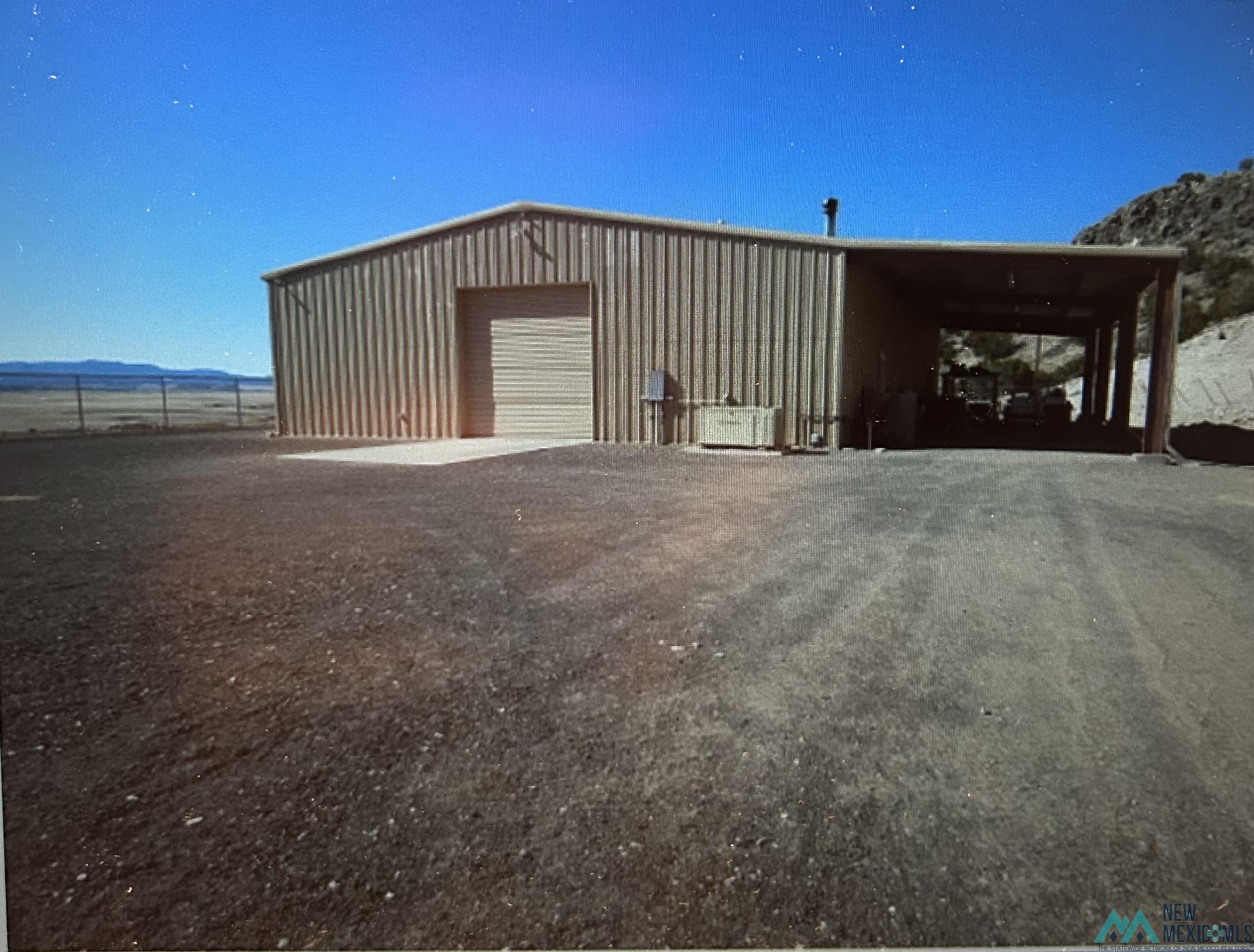 157 W Mckinley Road, Quemado, Texas image 2