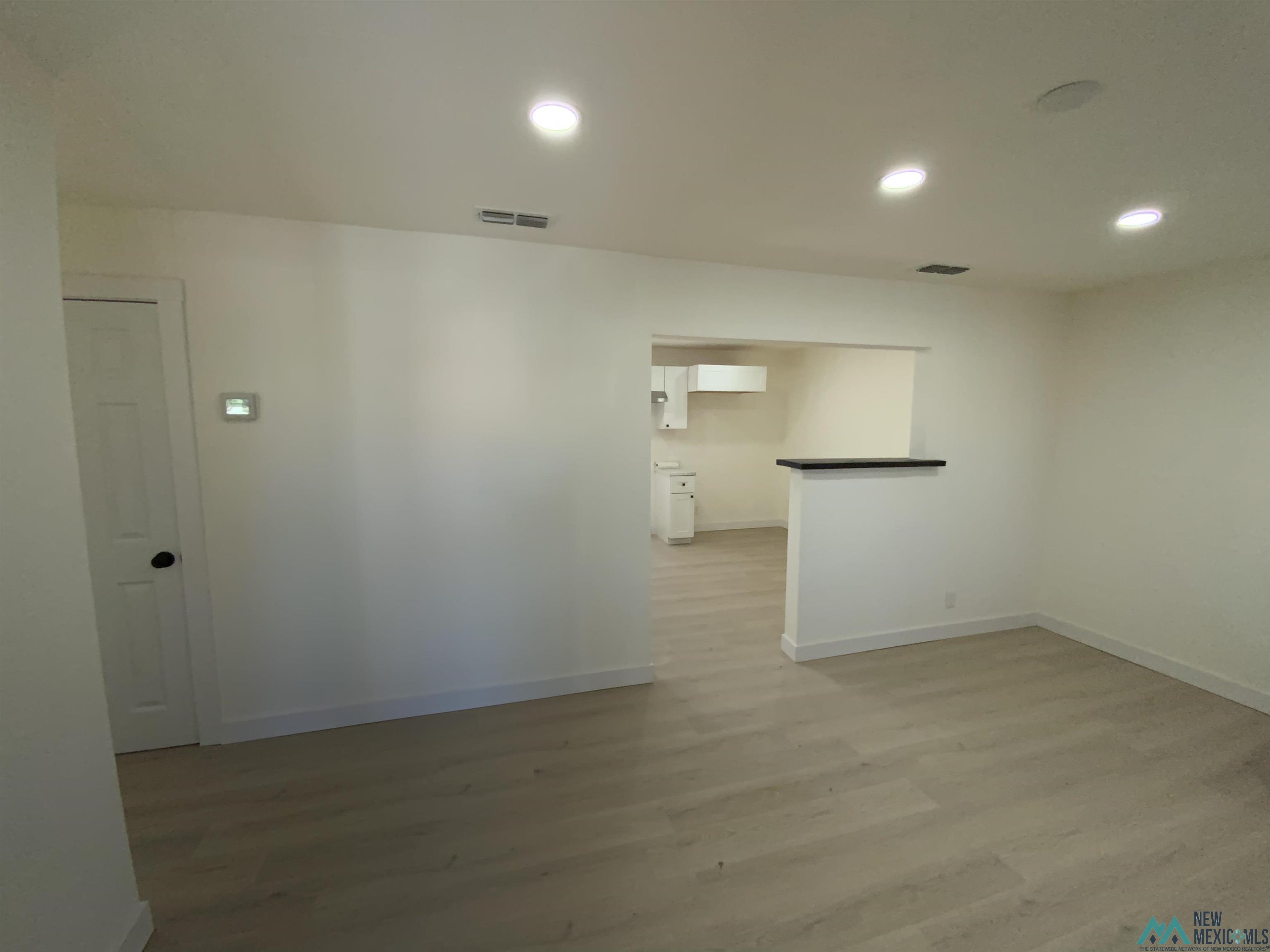 Roswell, New Mexico 88203, United States, 2 Bedrooms Bedrooms, ,1 BathroomBathrooms,Residential,Active,240246