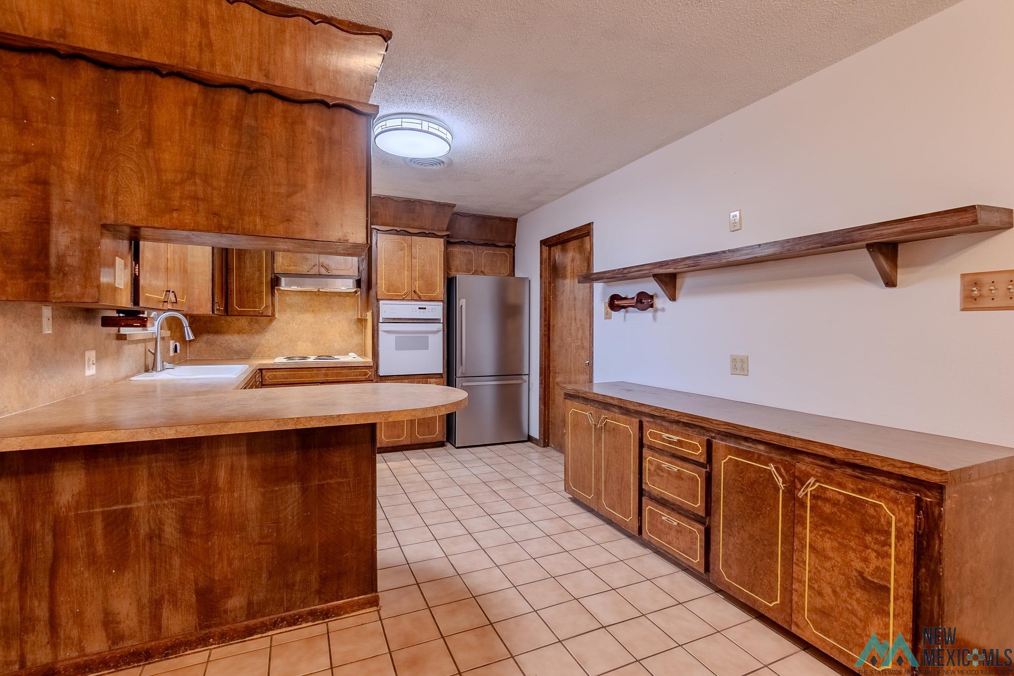 1908 Grayson Court, Clovis, Texas image 9