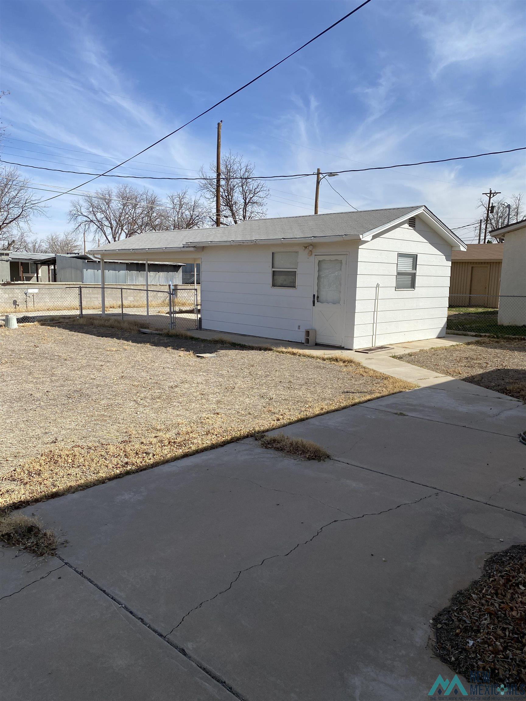 1012 Dogwood Lane, Carlsbad, New Mexico image 9