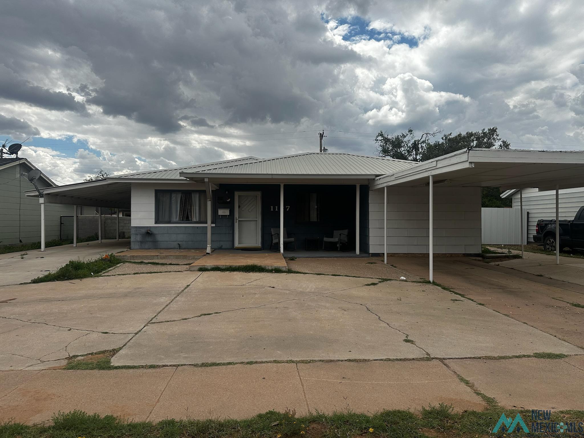 1127 N Llano Drive, Hobbs, Texas image 1