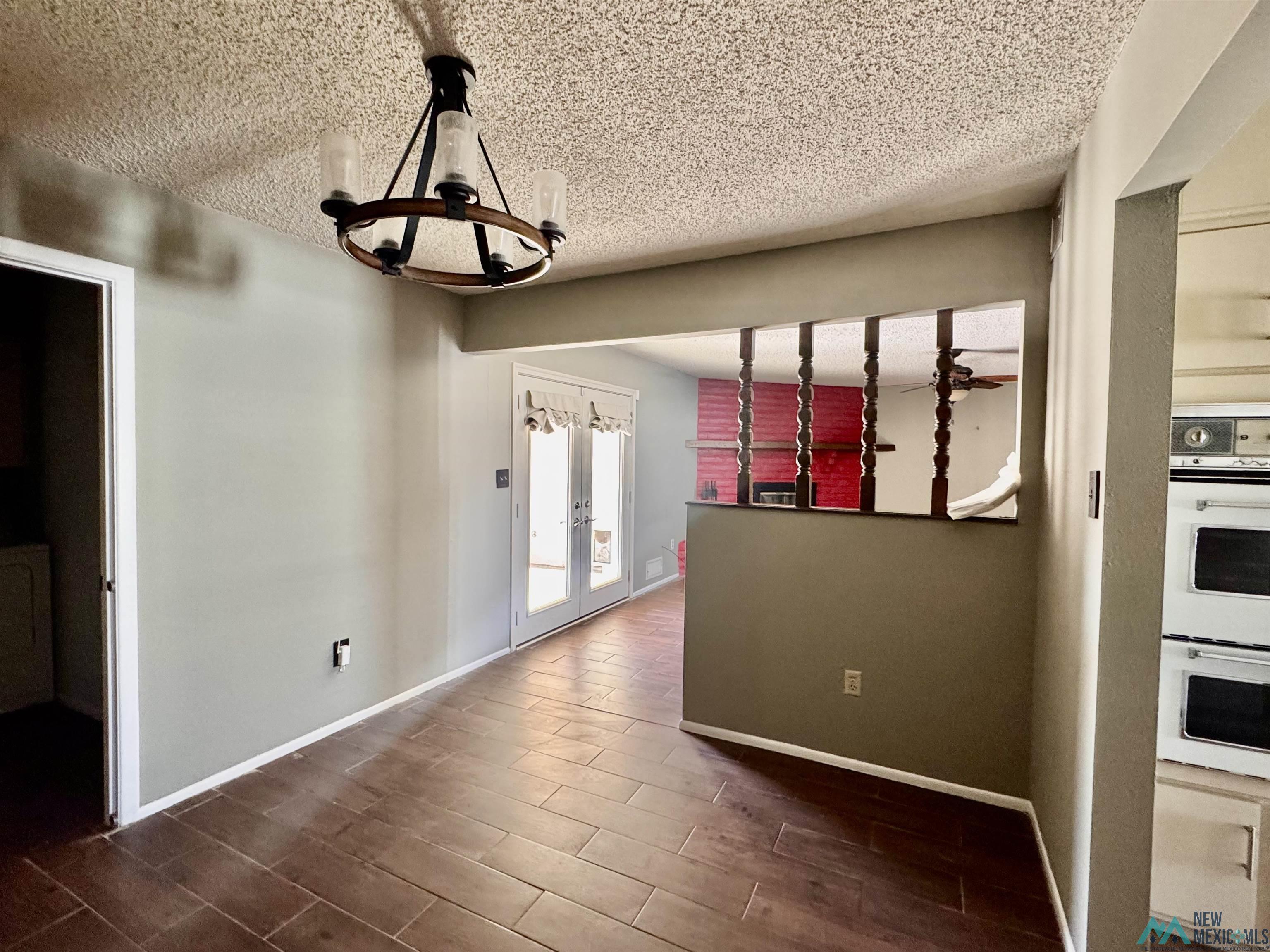 1712 Live Oak Place, Carlsbad, New Mexico image 5
