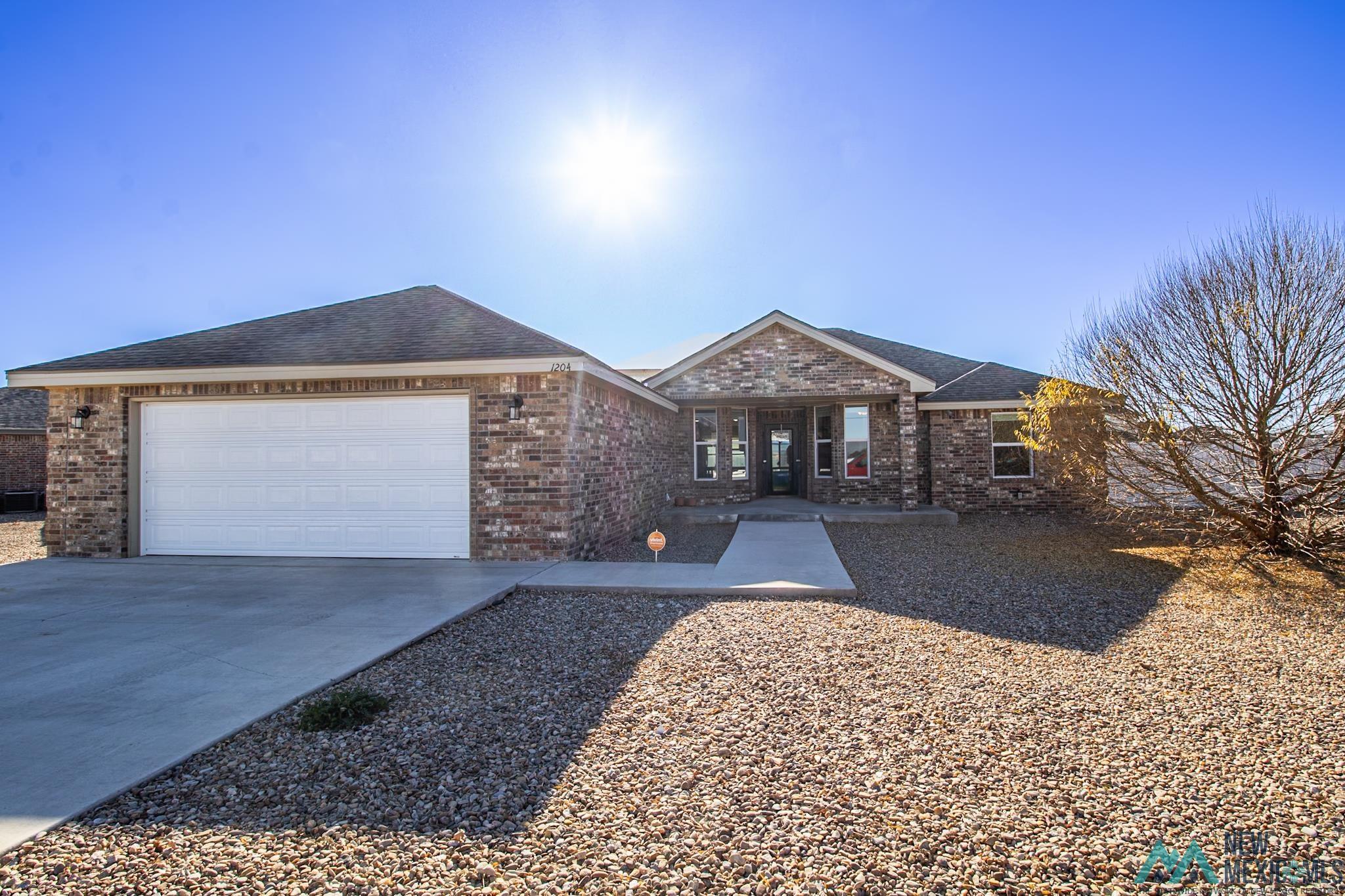 1204 Oakwood Cir, Portales, Texas image 3