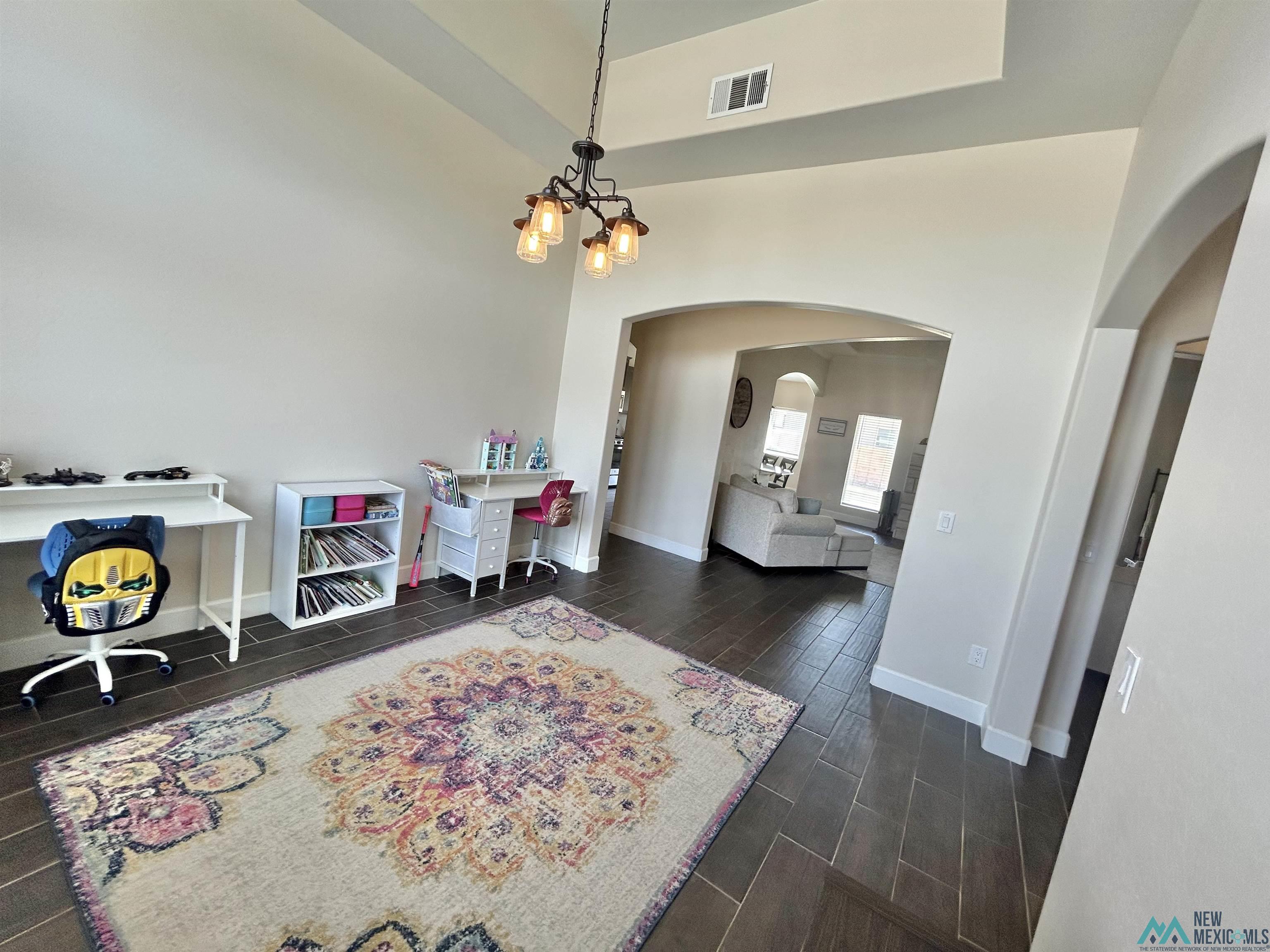 4917 W Longtail Road, Hobbs, Texas image 7