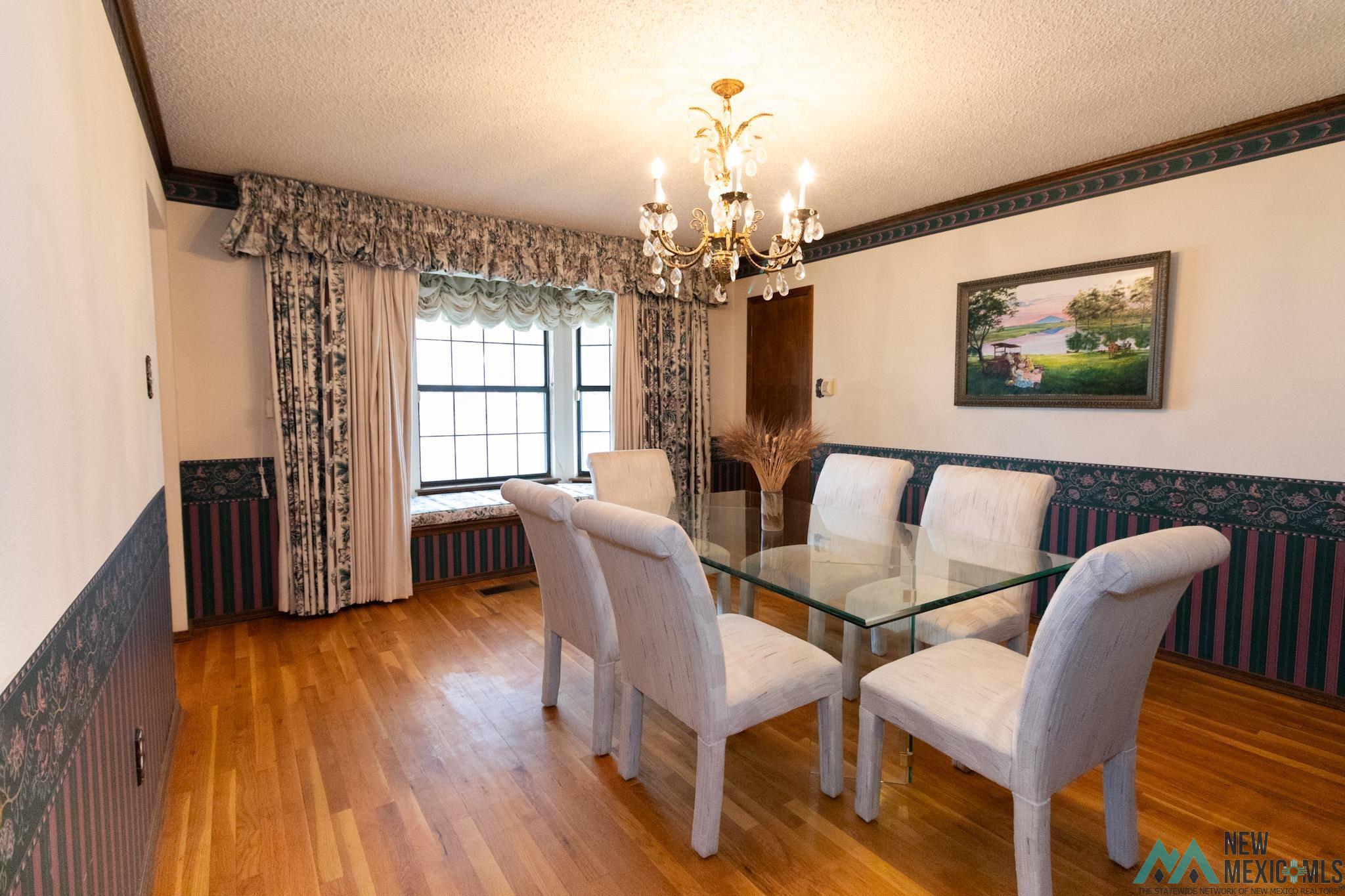 Roswell, New Mexico 88203, United States, 4 Bedrooms Bedrooms, ,5 BathroomsBathrooms,Residential,Active,180758