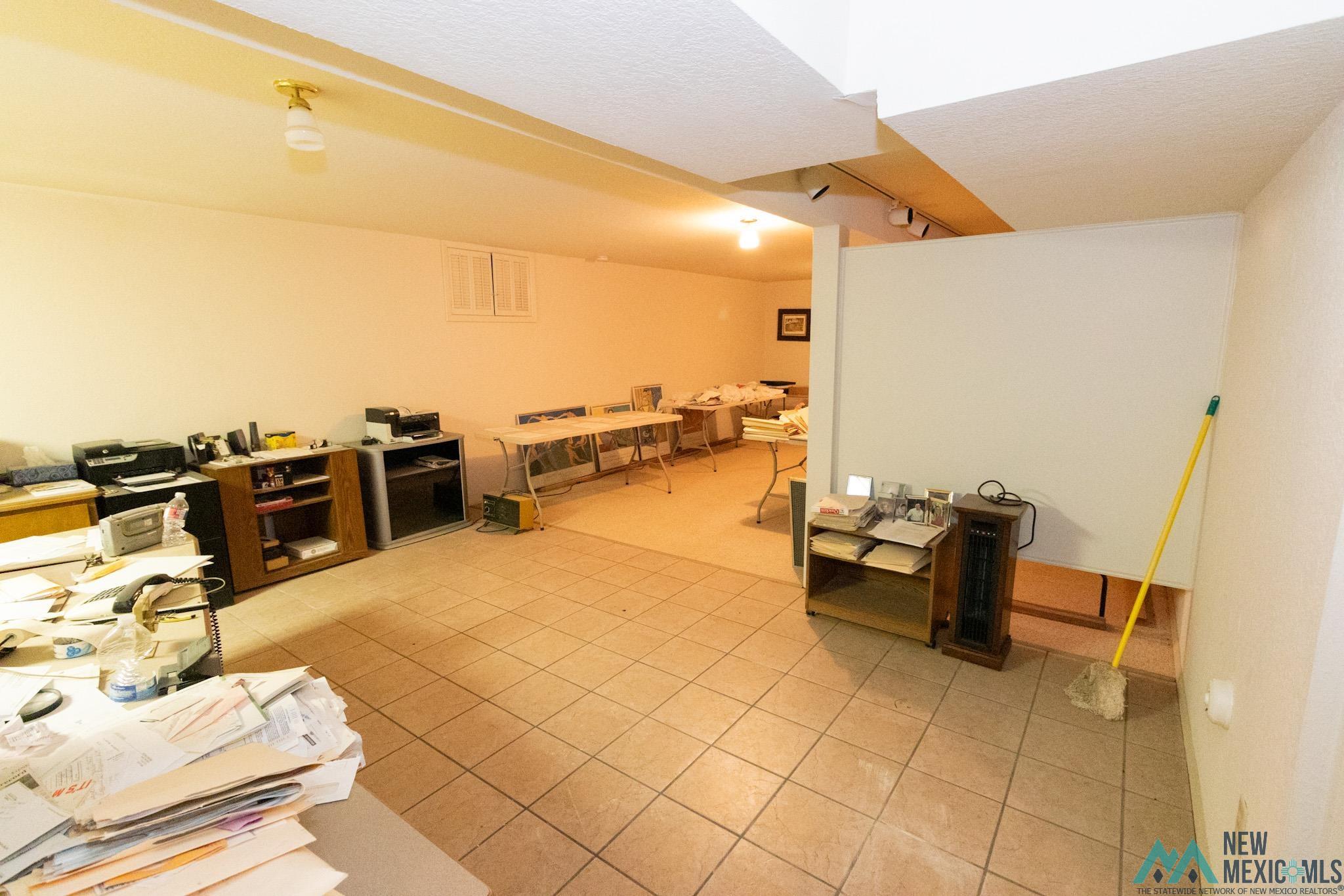 Roswell, New Mexico 88203, United States, 4 Bedrooms Bedrooms, ,5 BathroomsBathrooms,Residential,Active,180758