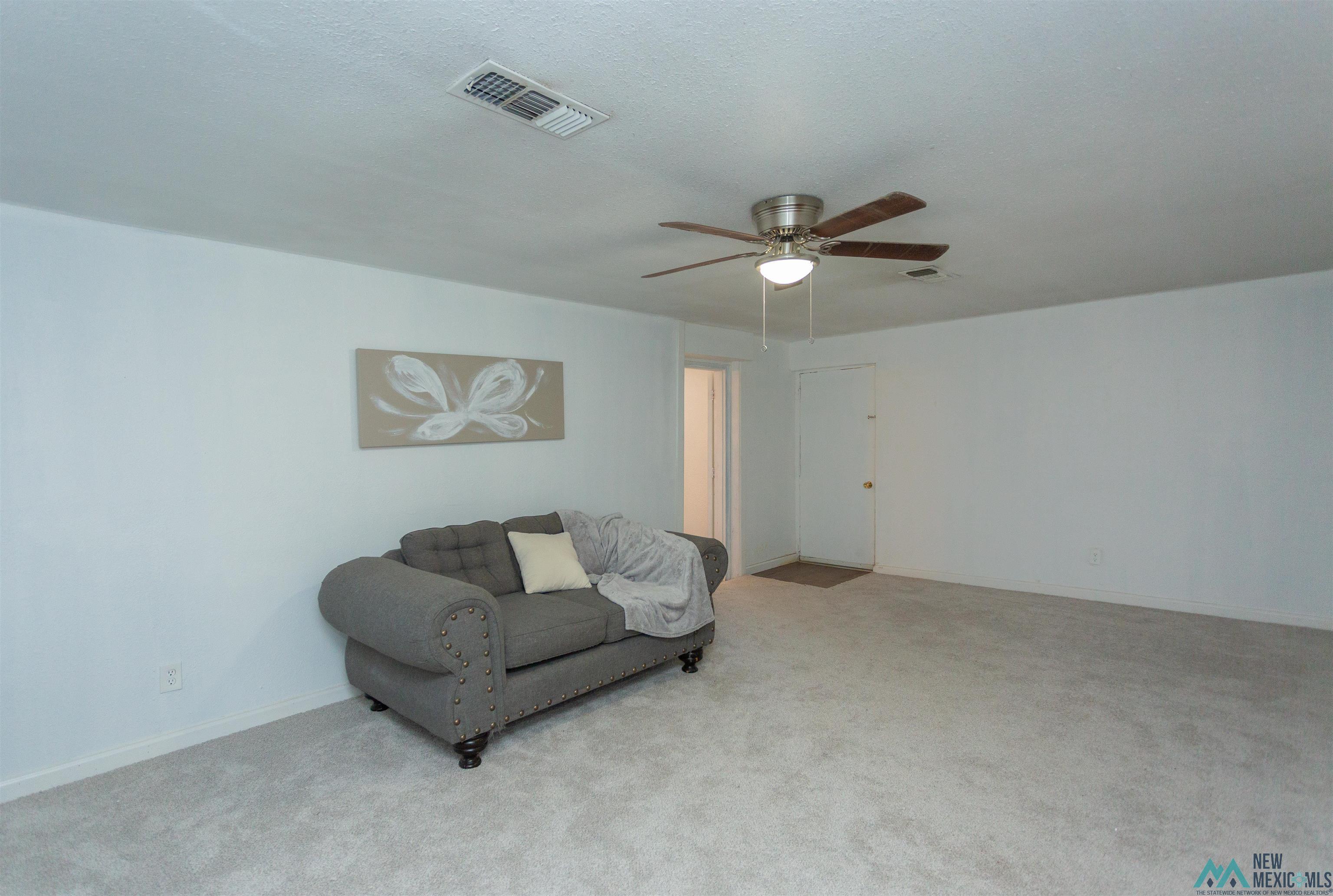 1200 N Hall Drive, Roswell, New Mexico image 17