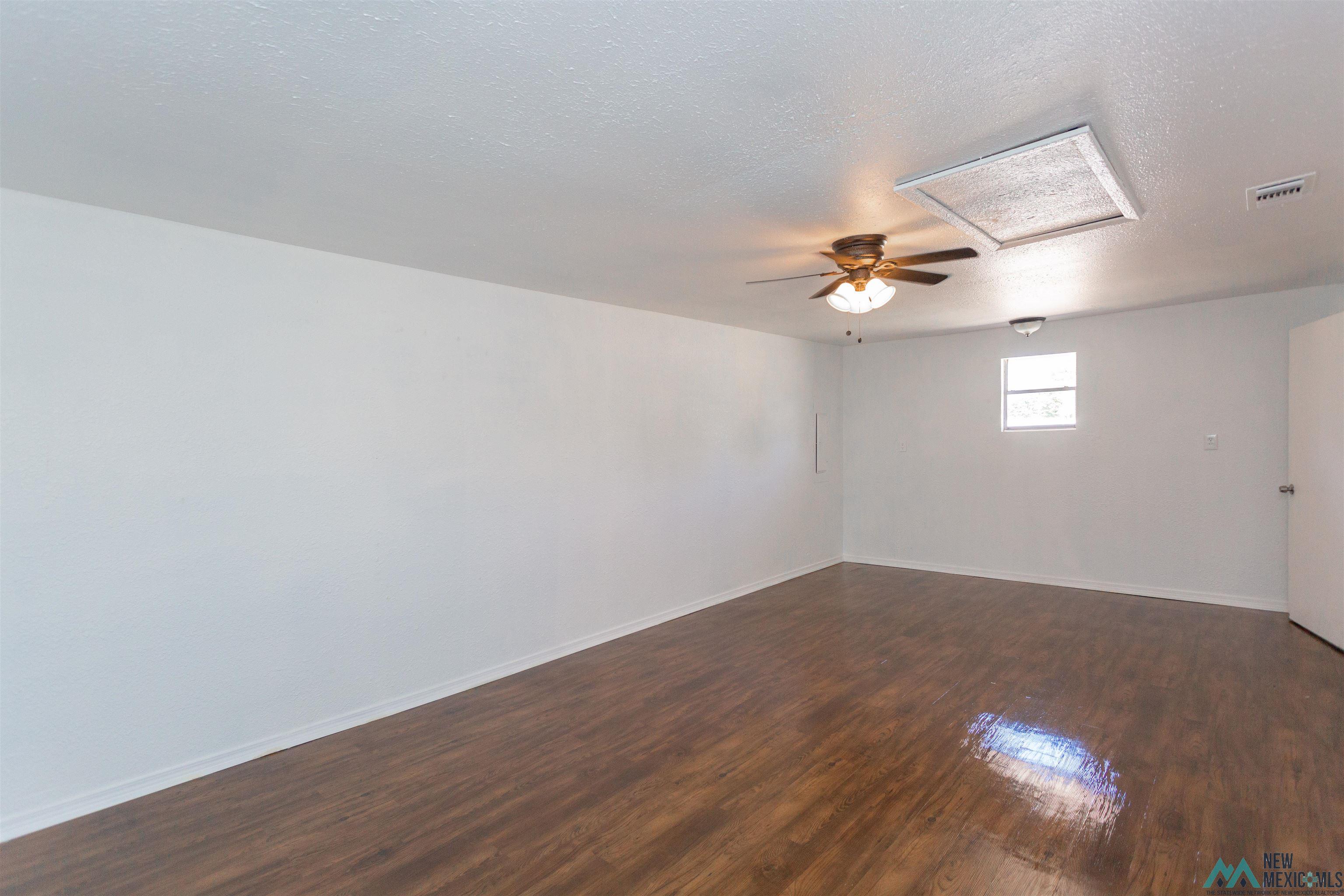 1200 N Hall Drive, Roswell, New Mexico image 24