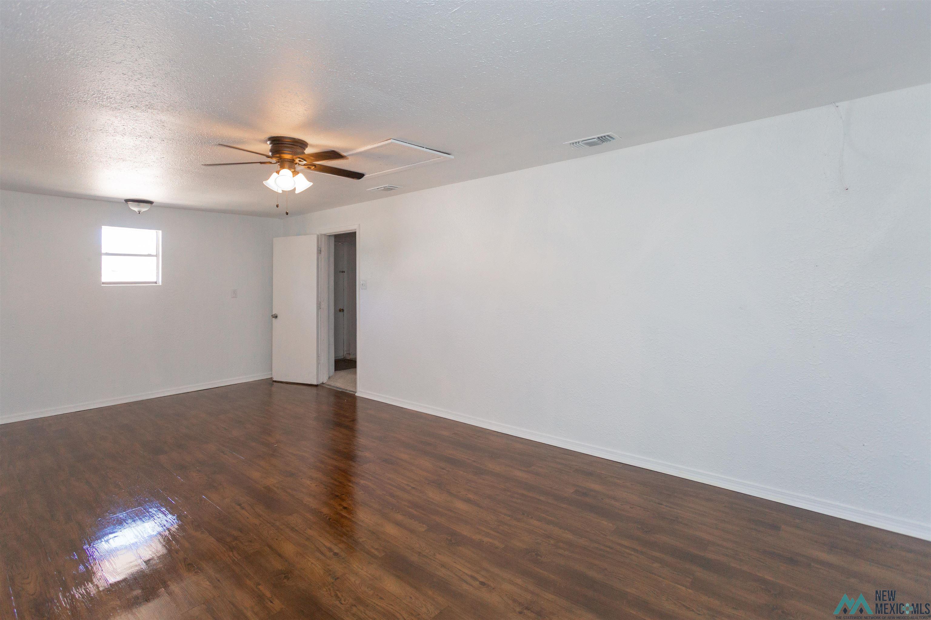 1200 N Hall Drive, Roswell, New Mexico image 23