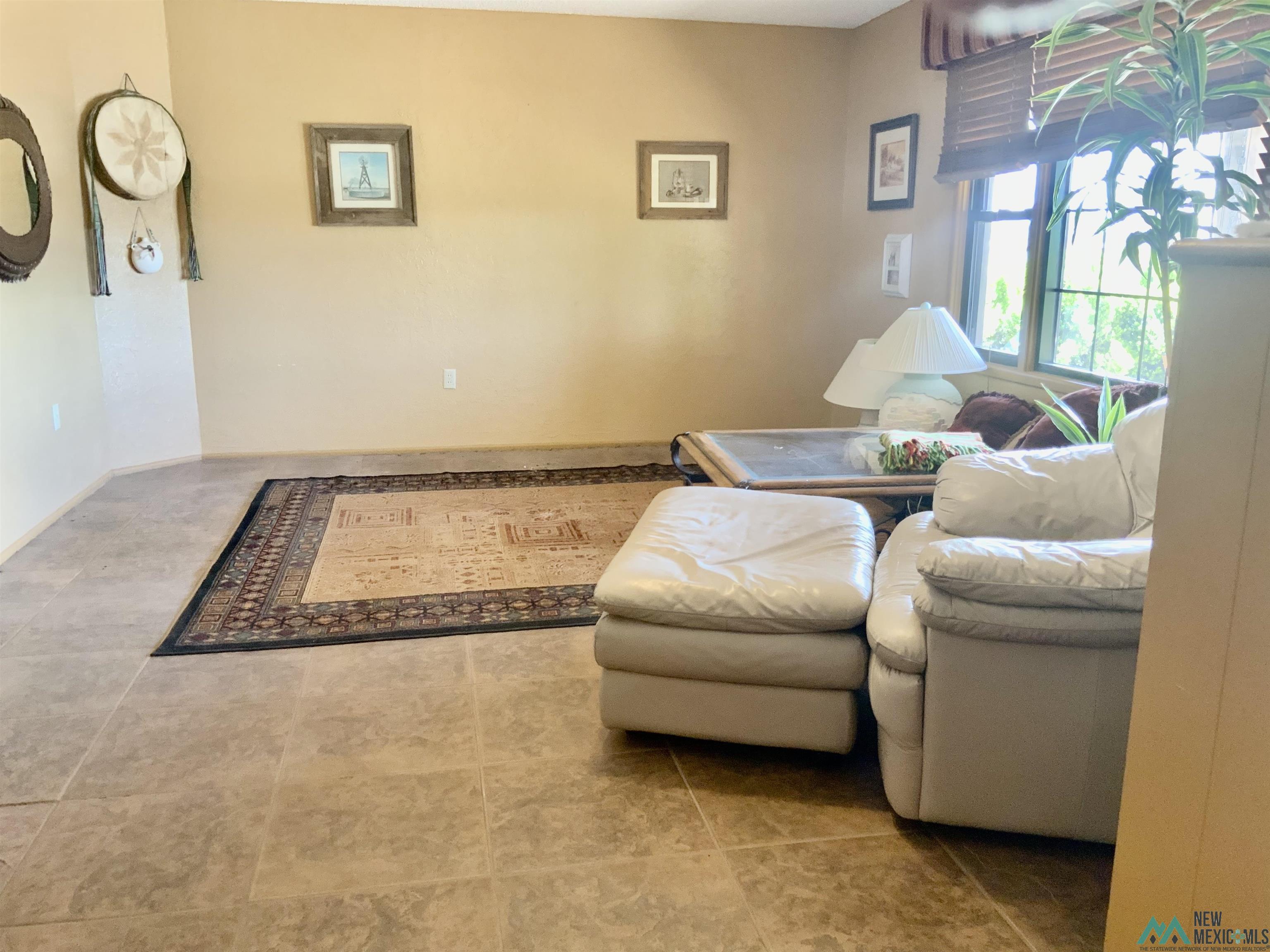 2010 W Avenue D Street, Lovington, Texas image 2