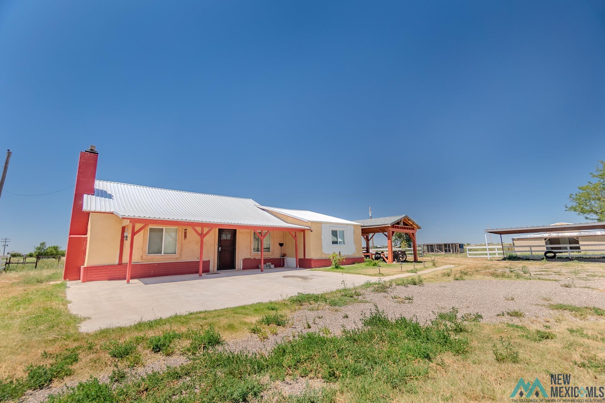 1424 S Roosevelt Rd 6 Road, Portales, Texas image 1