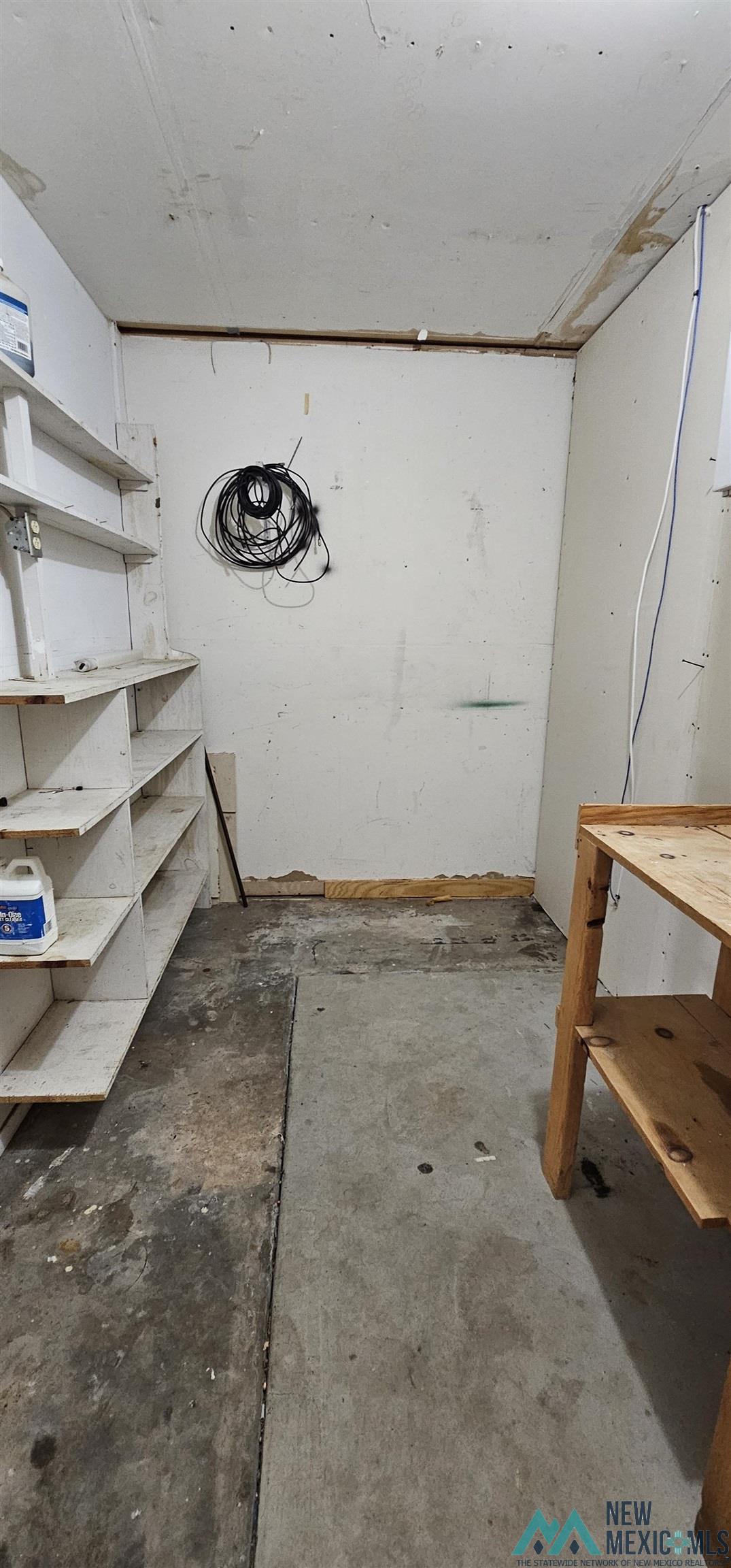 Portales, New Mexico 88130, United States, 3 Bedrooms Bedrooms, ,2 BathroomsBathrooms,Residential,Pending,59184