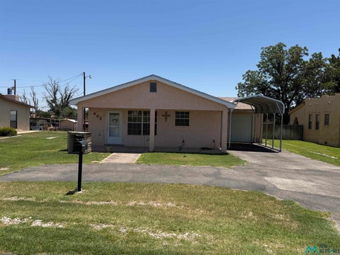 Homes For Sale - 402 N Twelfth Street<br/> Carlsbad, NM 88220