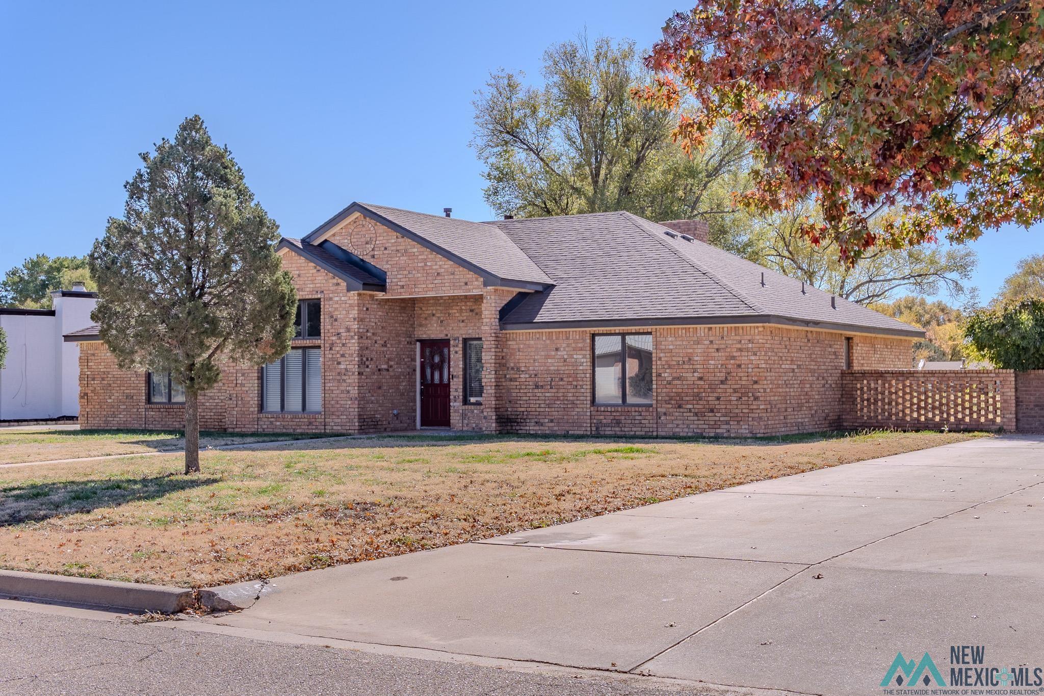 401 Diamondhead Drive, Clovis, Texas image 2