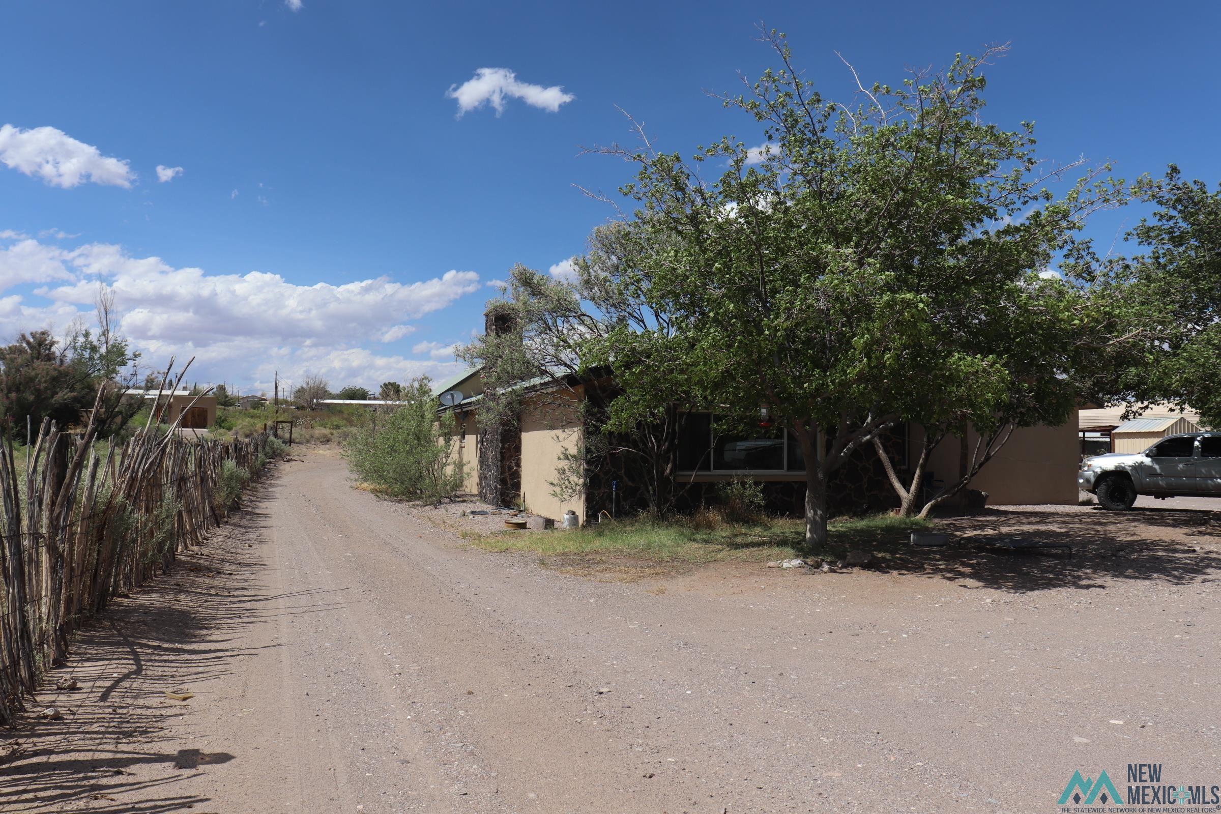 1700 E Riverside Street, Truth Or Consequences, Texas image 1