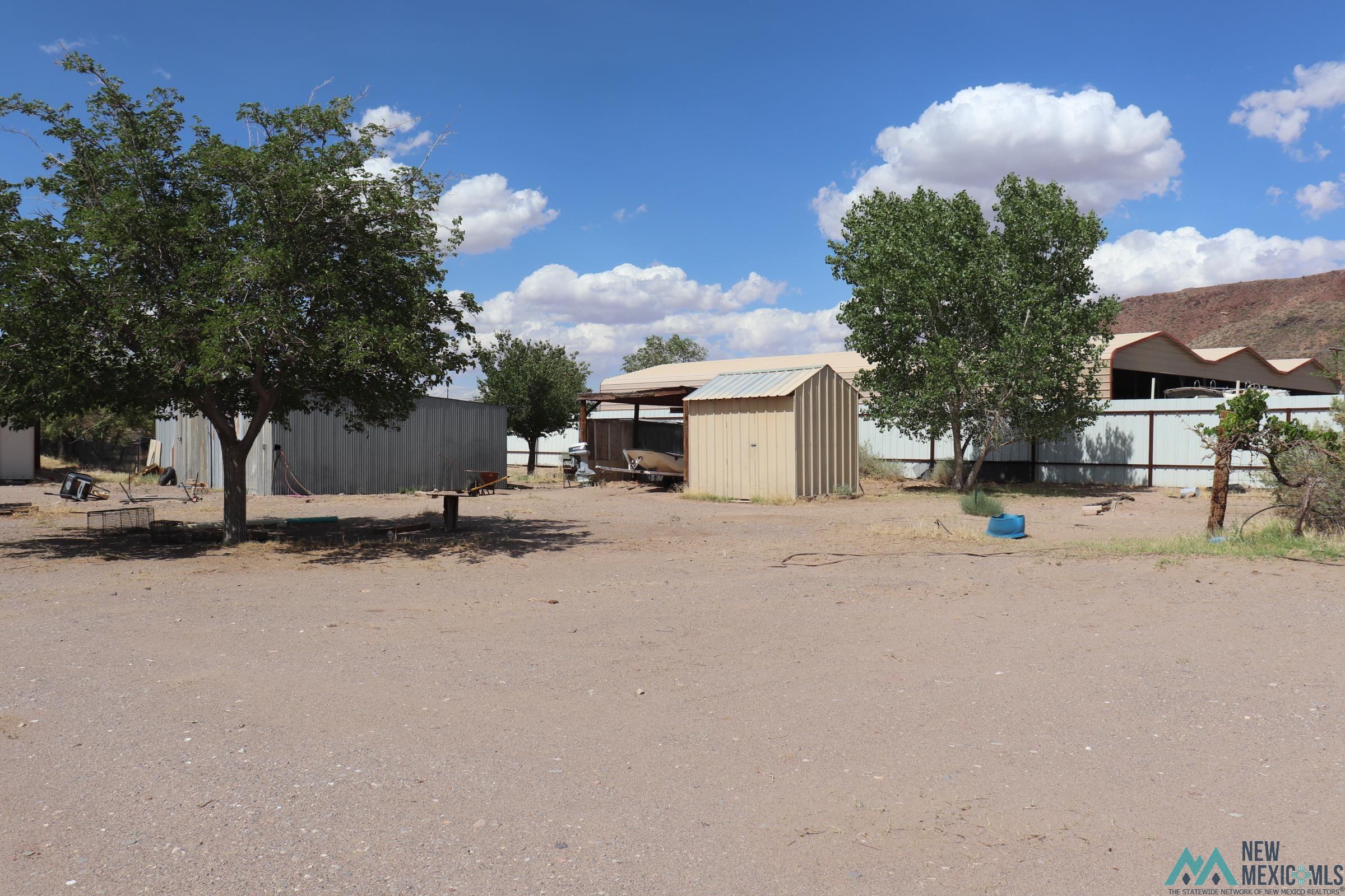 1700 E Riverside Street, Truth Or Consequences, Texas image 7