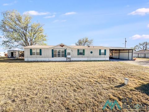Homes For Sale - 405 E Teague Drive<br/> Hobbs, NM 88242