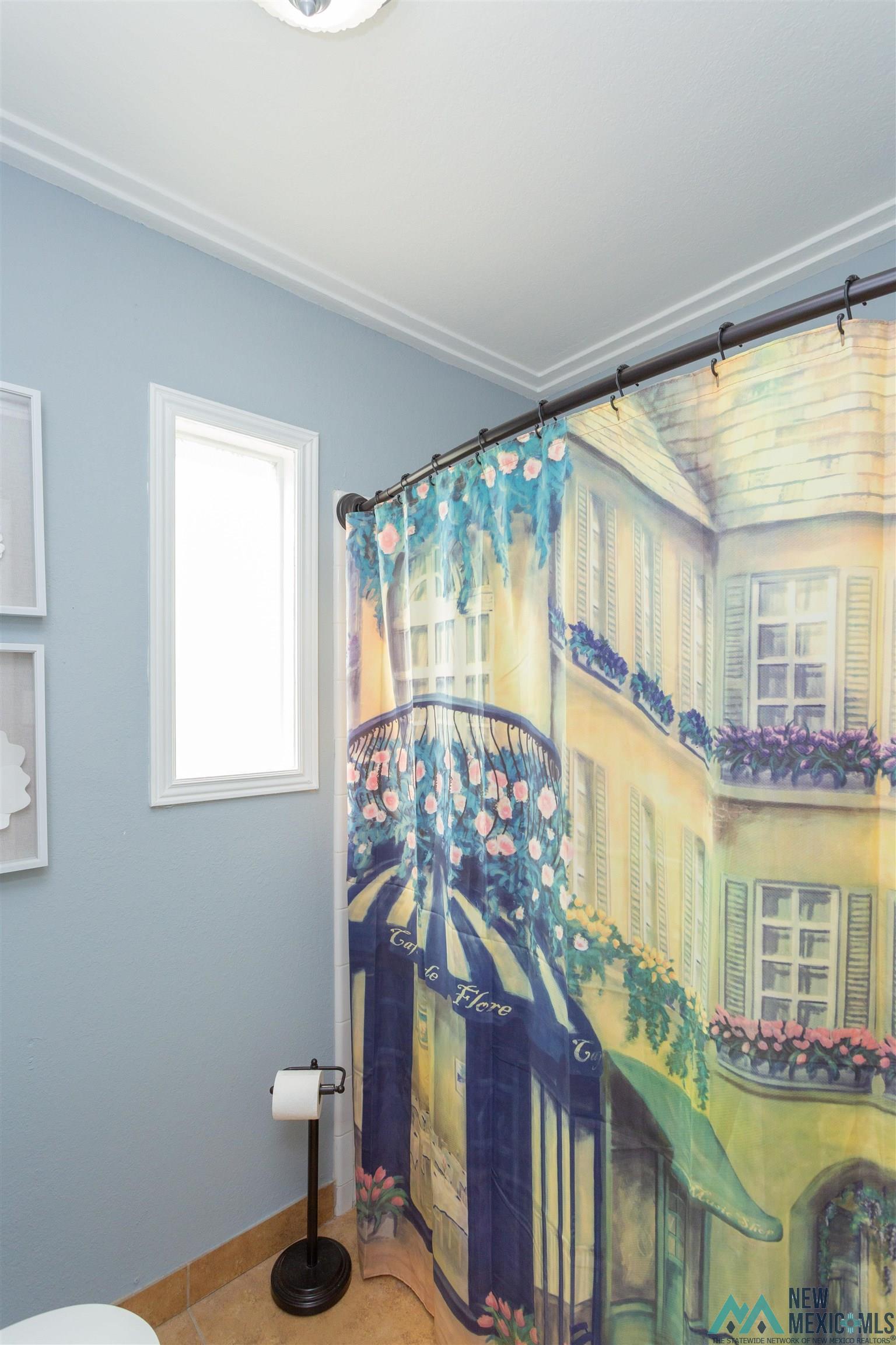 Roswell, New Mexico 88201, United States, 3 Bedrooms Bedrooms, ,2 BathroomsBathrooms,Residential,Active,180268