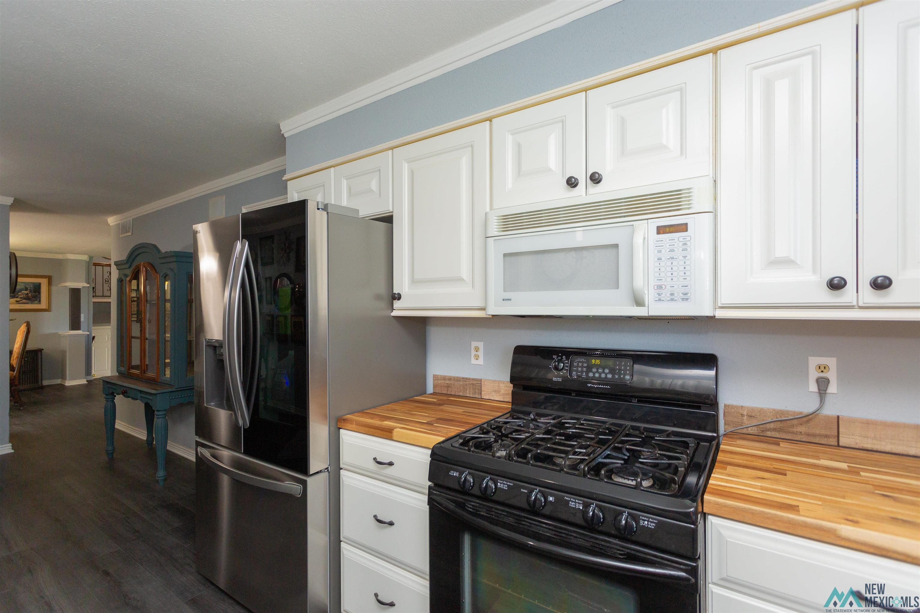 Roswell, New Mexico 88201, United States, 3 Bedrooms Bedrooms, ,2 BathroomsBathrooms,Residential,Active,180268