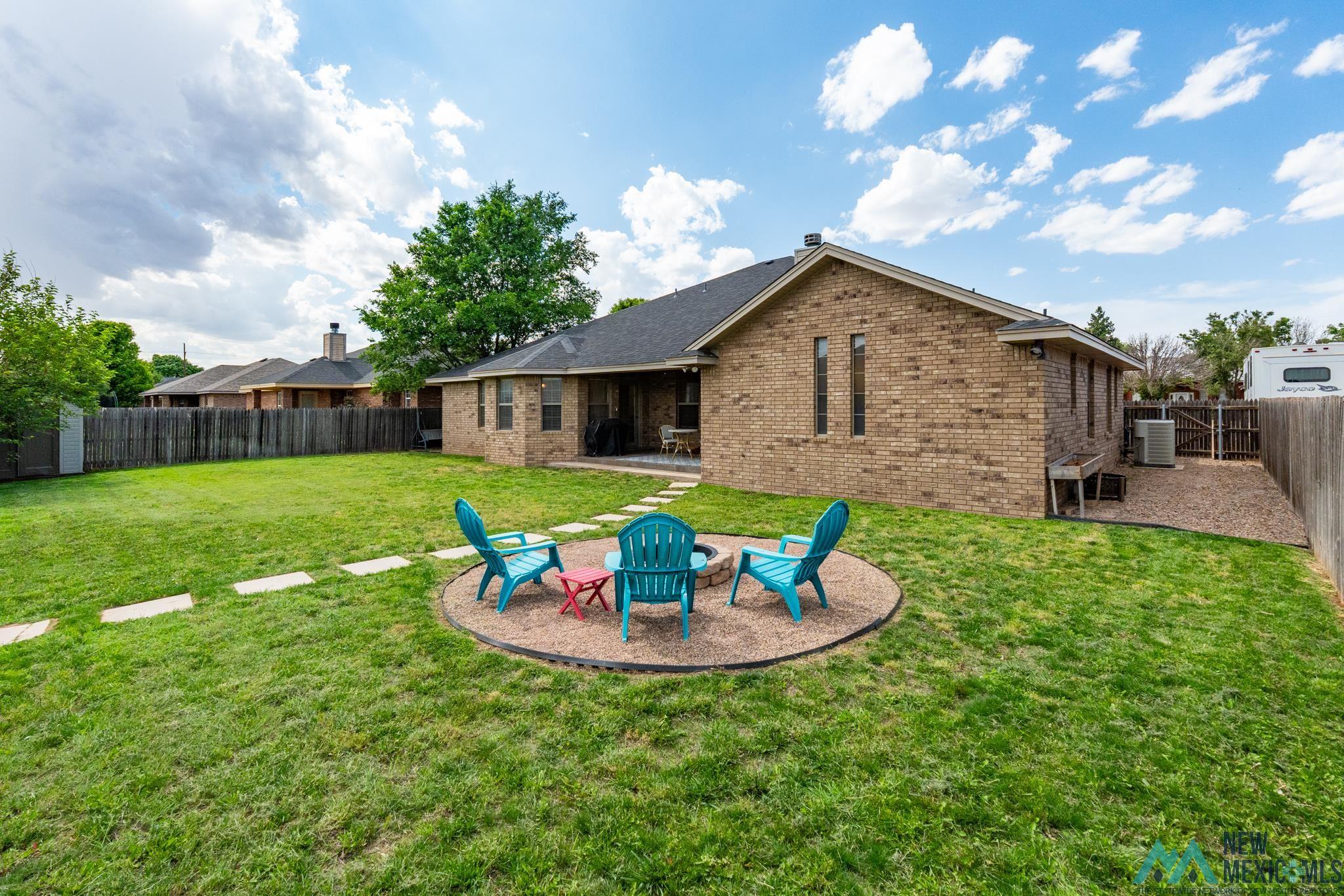 2121 S Jadyn Lane, Clovis, Texas image 26