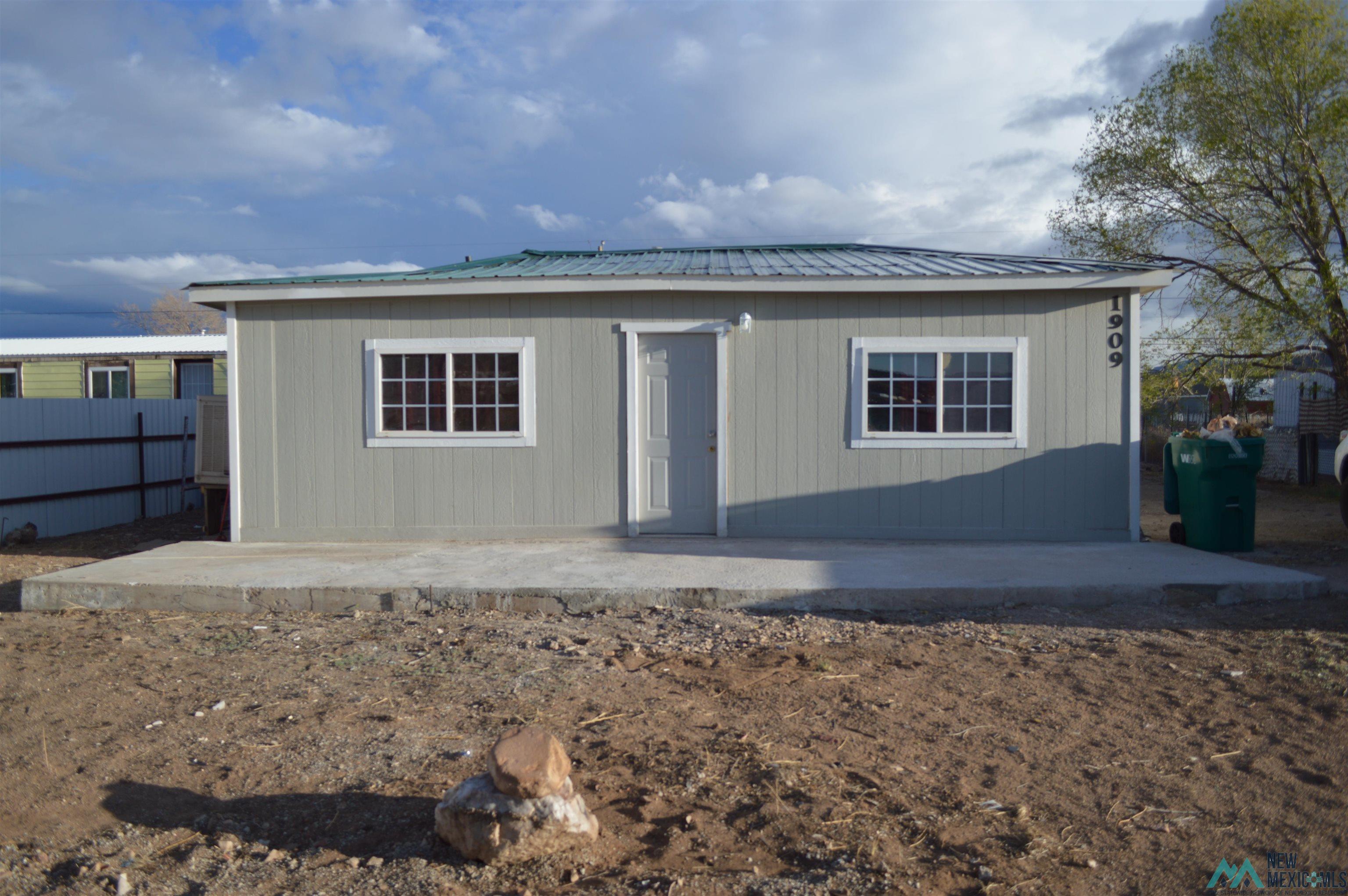 1909 Ann Street, Grants, Texas image 1