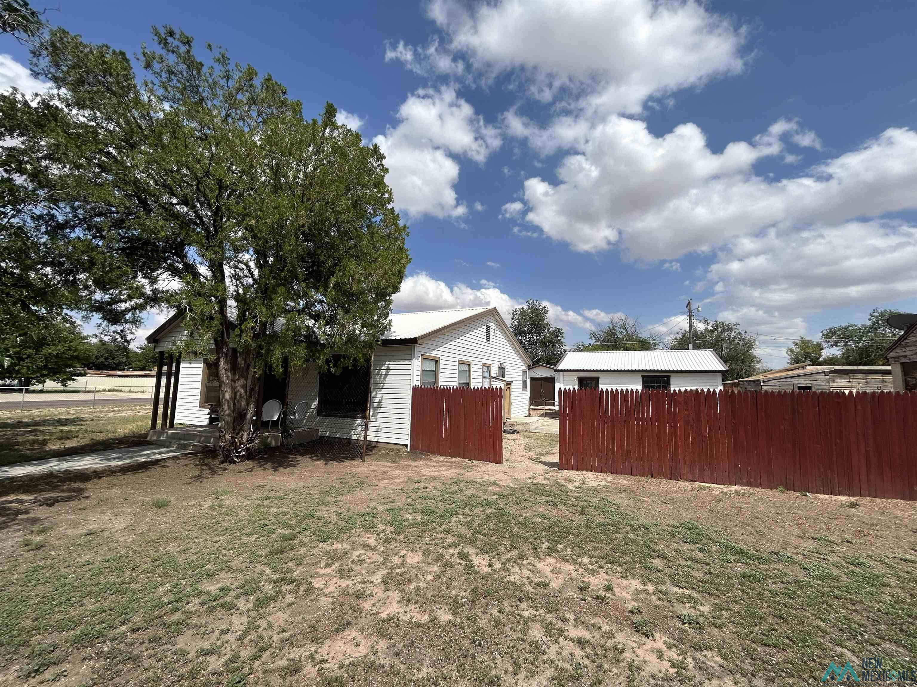 200 W Shipp Drive, Hobbs, Texas image 23