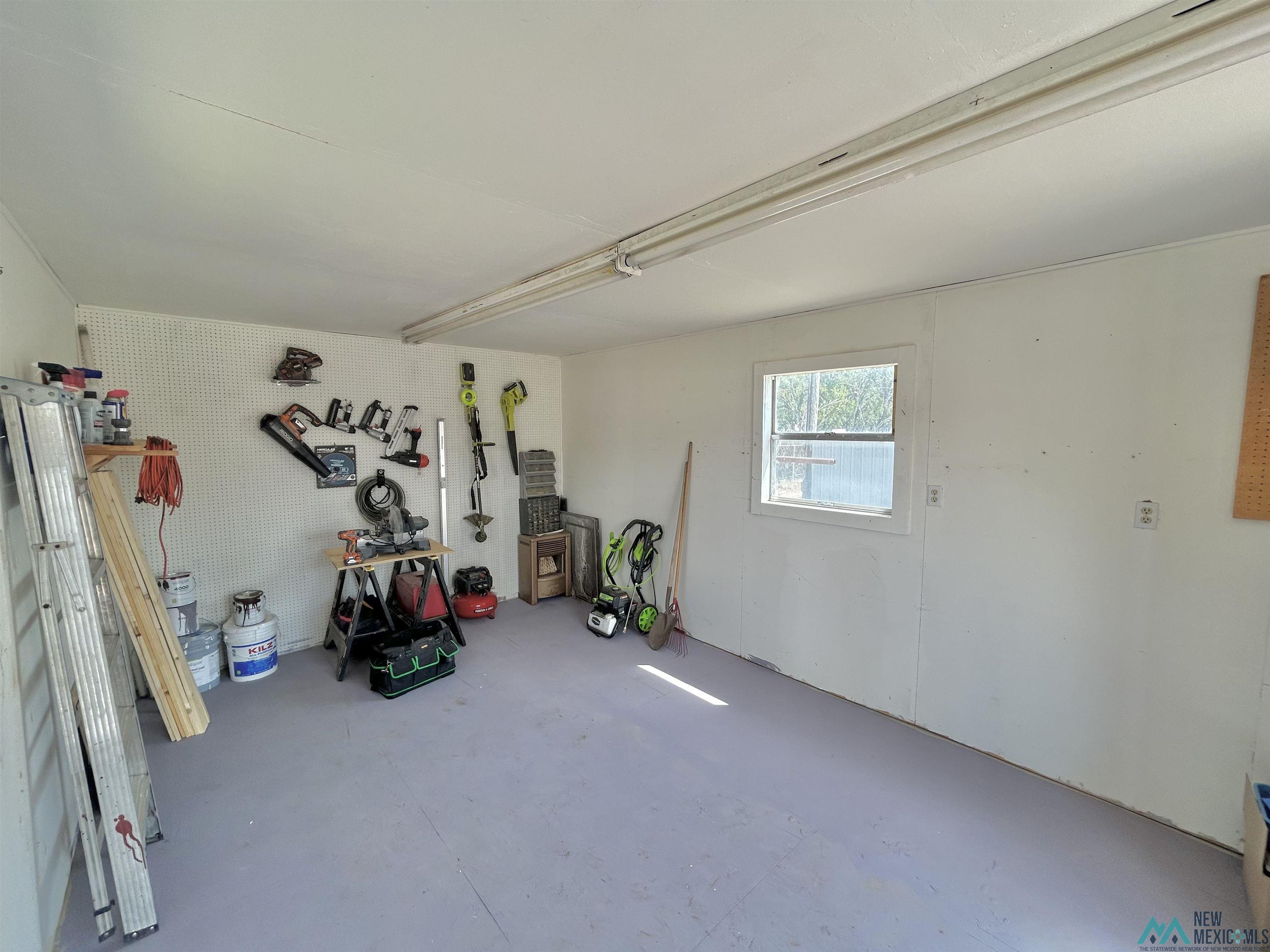 200 W Shipp Drive, Hobbs, Texas image 17