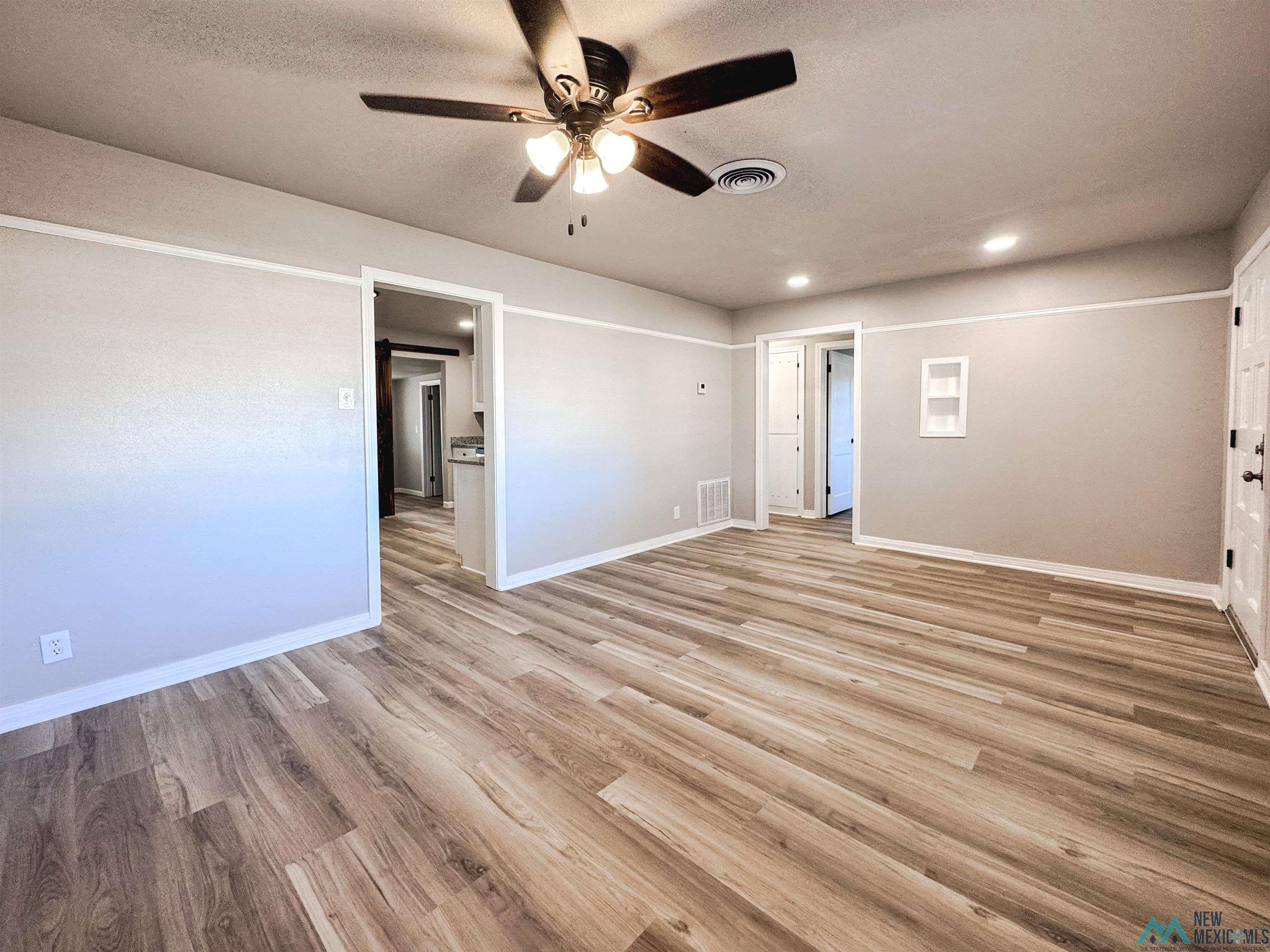508 S Aspen Avenue, Roswell, Texas image 7