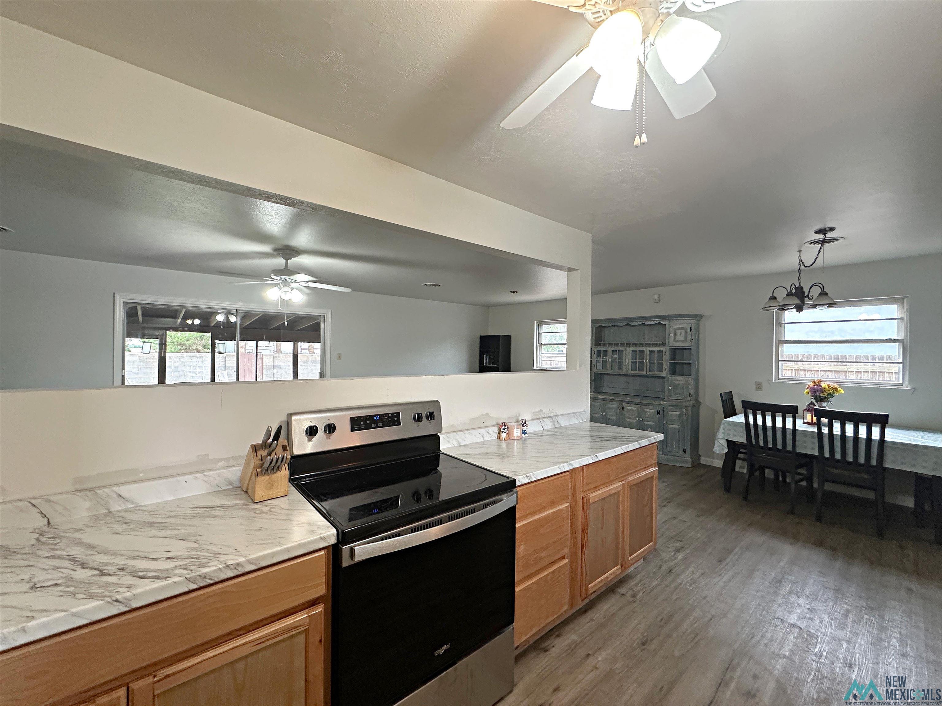 3502 Bandolina Avenue, Roswell, Texas image 4