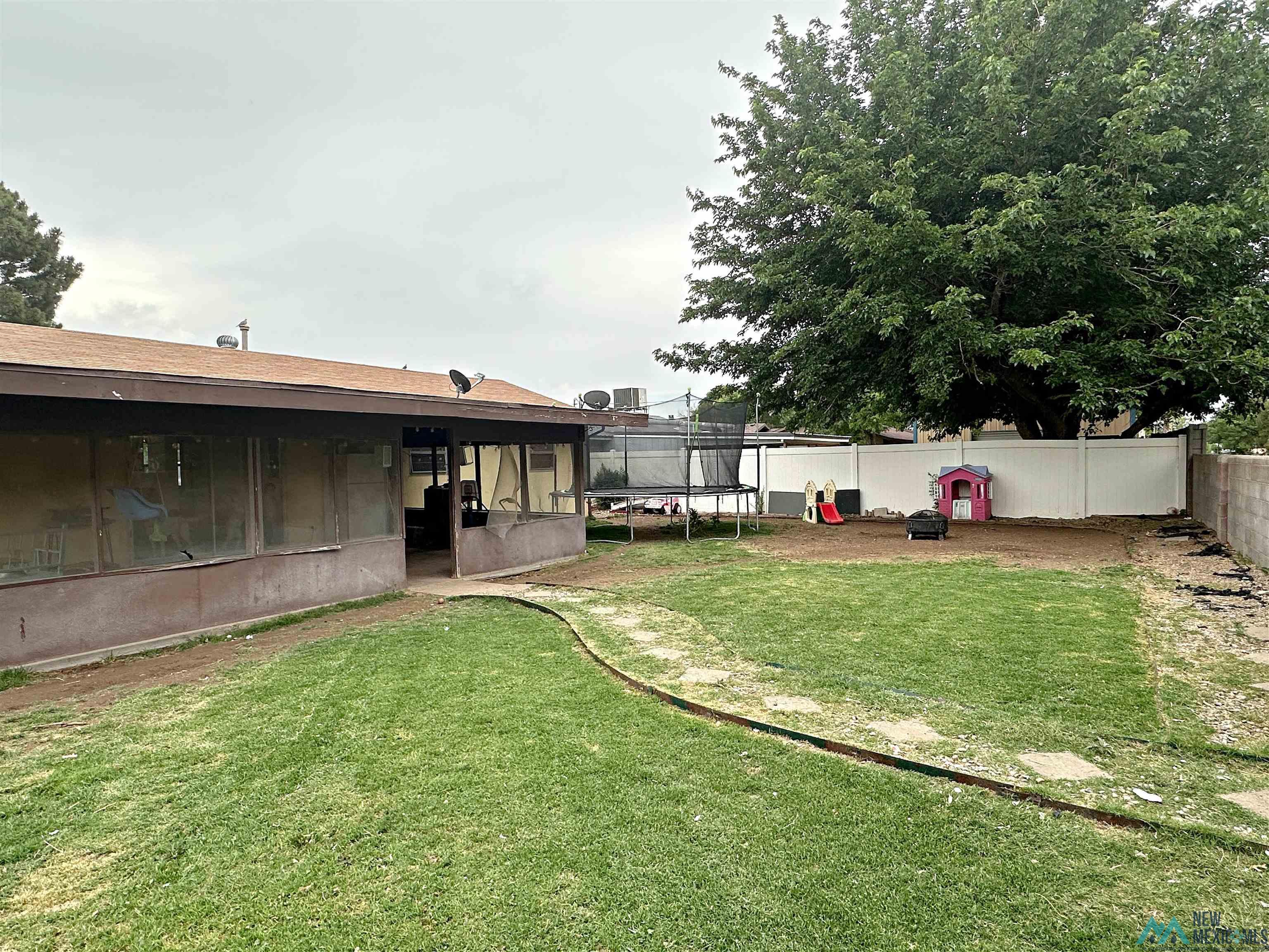 3502 Bandolina Avenue, Roswell, Texas image 23