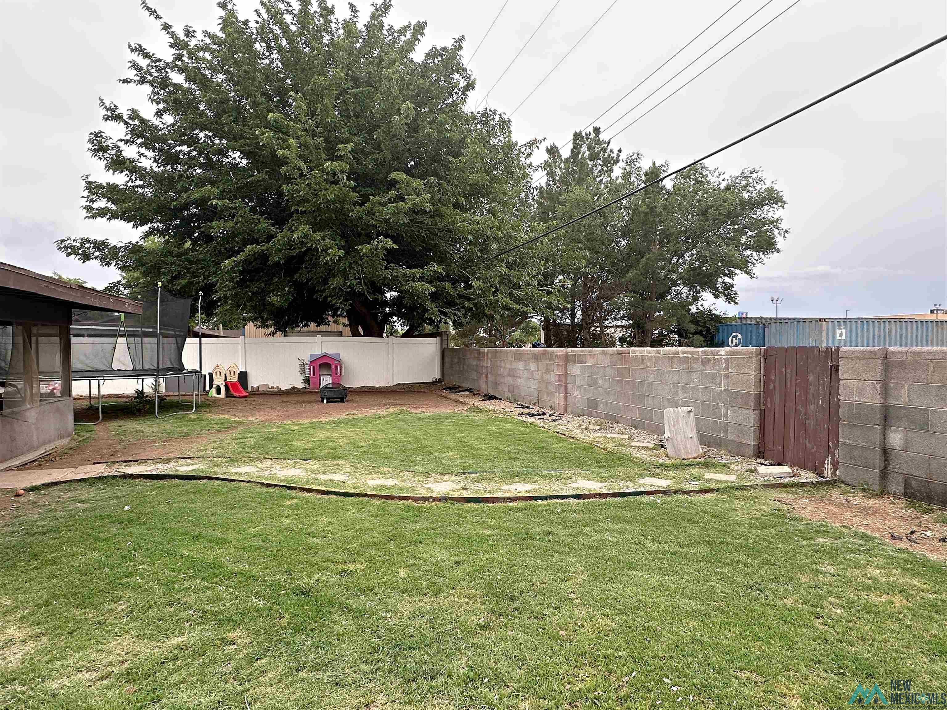 3502 Bandolina Avenue, Roswell, Texas image 24