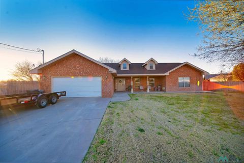 Homes For Sale - 1717 Mission Avenue<br/> Eddy County, Carlsbad, NM 88220