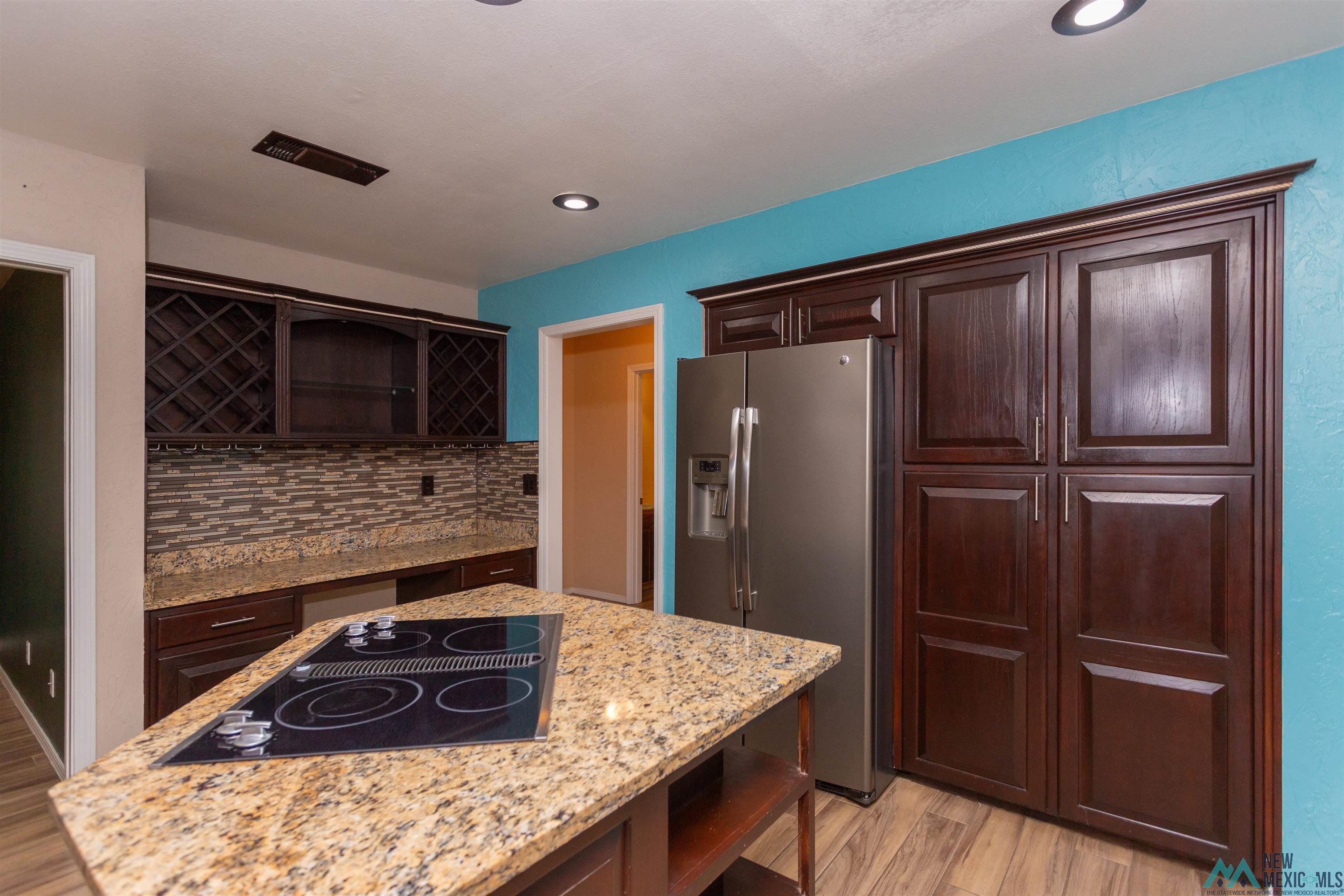 600 Tierra Berrenda Drive, Roswell, Texas image 19